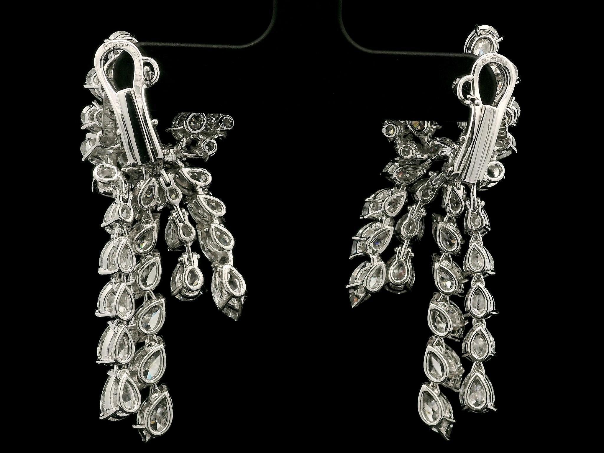 Taglio marquise STUPENDO Orecchini a cascata in platino con diamanti infuocati da 15,72 carati in vendita