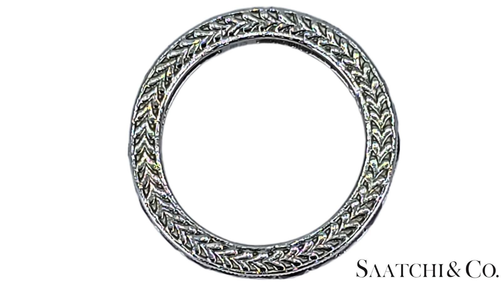Atemberaubende Platin 950 graviert natürlichen Rubin: Ring Band, Größe 5.5 im Zustand „Neu“ im Angebot in New York, NY