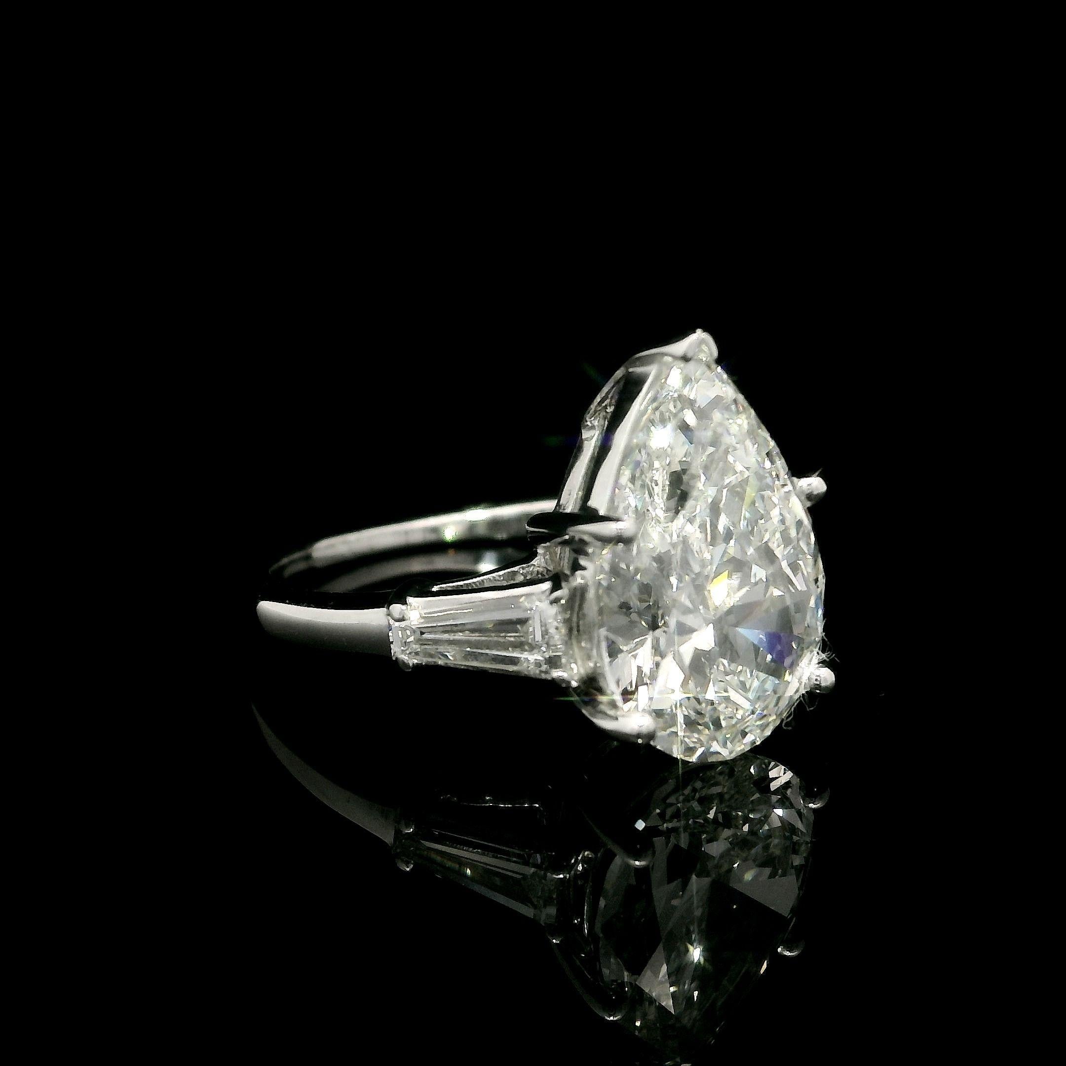 --Pietre: --
(1) Diamante naturale autentico - taglio brillante a pera - incastonato - Brilliante di fuoco - colore I - purezza SI2 - 3,31ct (esatto - certificato)
** Vedere i dettagli della certificazione qui sotto per informazioni complete
(2)