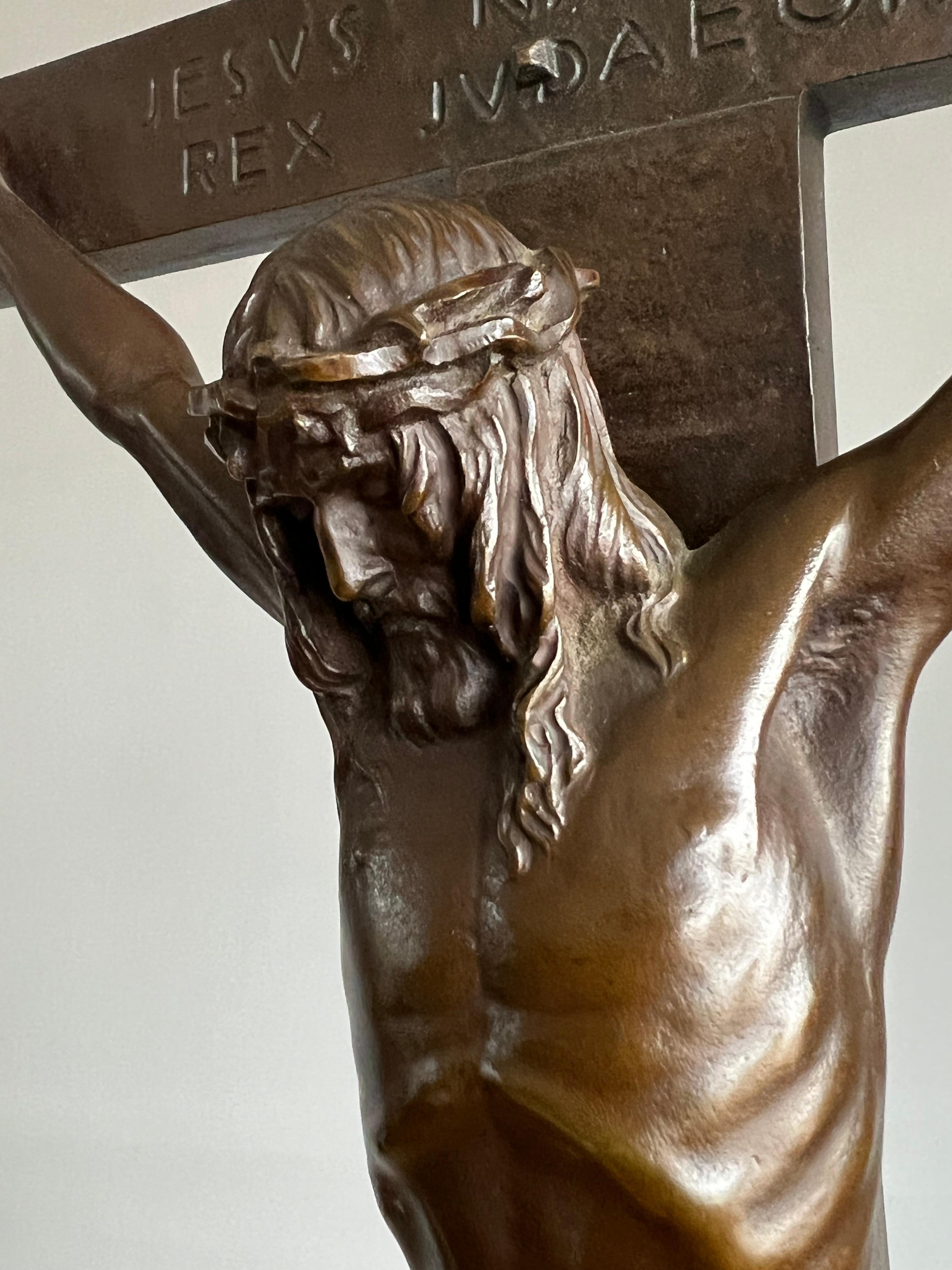 Stunning & Powerful Altar Crucifix with Detailed Bronze Sculpture of Christ 1912 For Sale 9