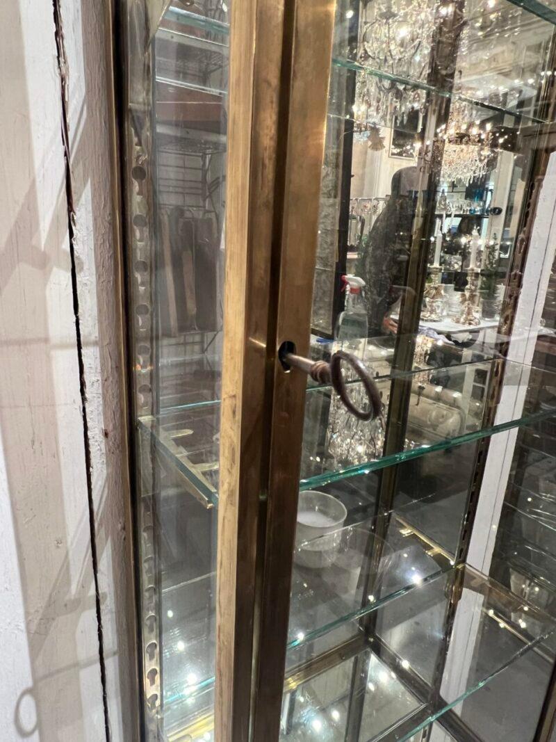 Splendido espositore pratico alto e sottile in ottone, primi anni del 1900 in vendita 2
