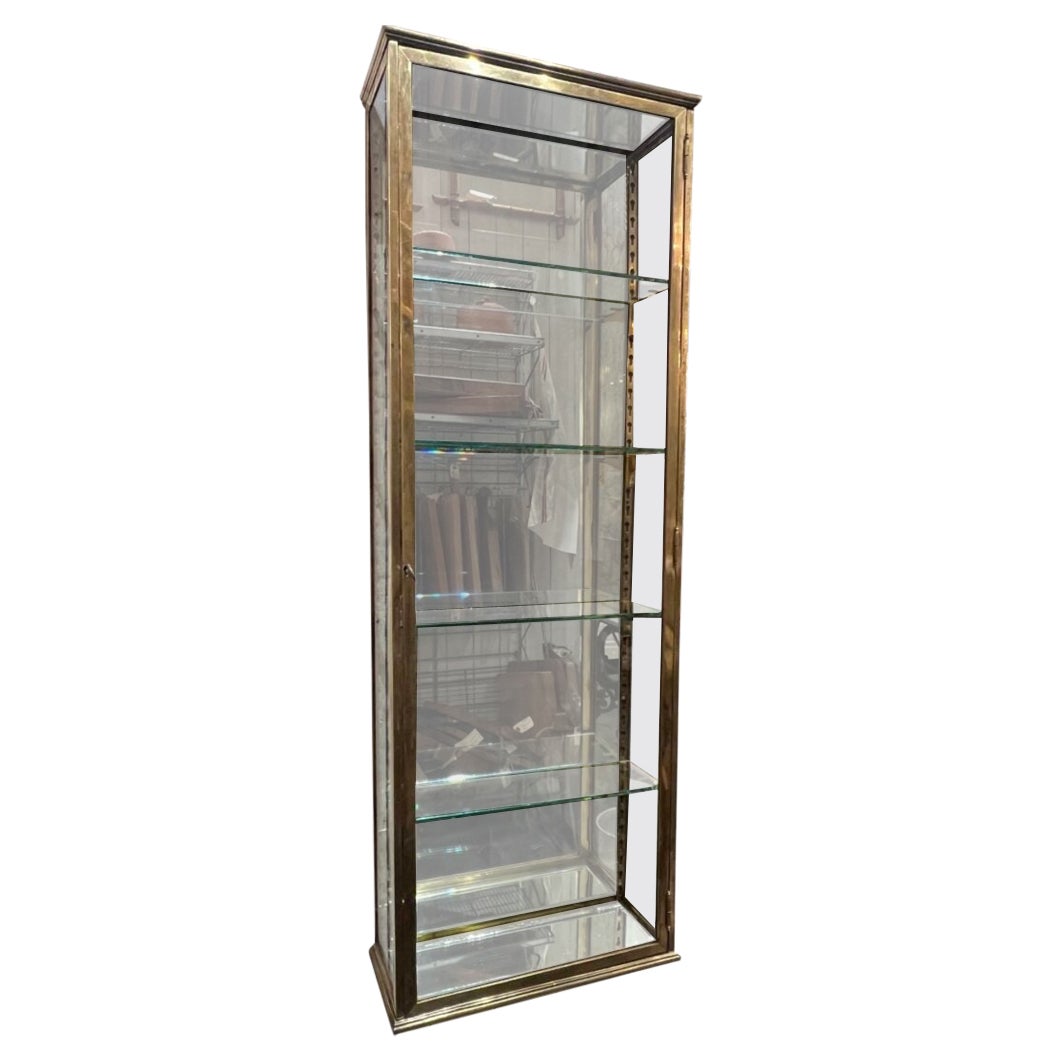 Splendido espositore pratico alto e sottile in ottone, primi anni del 1900