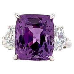 Stupendo anello con gemma viola