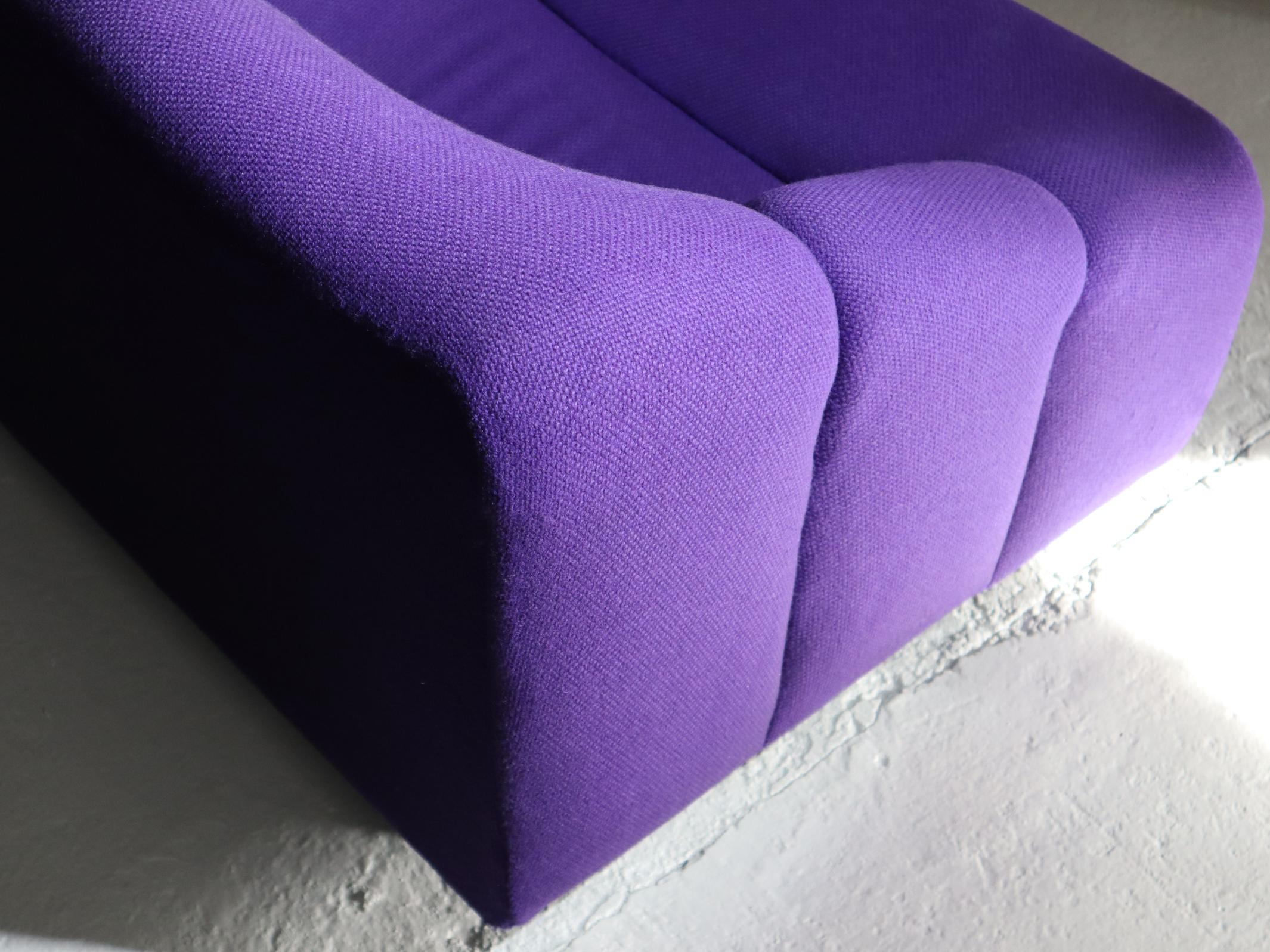 Stunning Purple Pierre Paulin 'ABCD' Chair for Artifort, 1960s In Good Condition For Sale In Ongar, GB