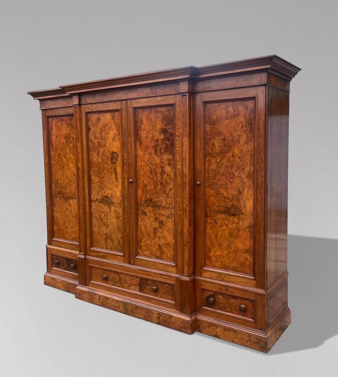 Atemberaubende Qualität 19. Jahrhundert Victorian Burr Walnut Breakfront Kleiderschrank im Angebot 4