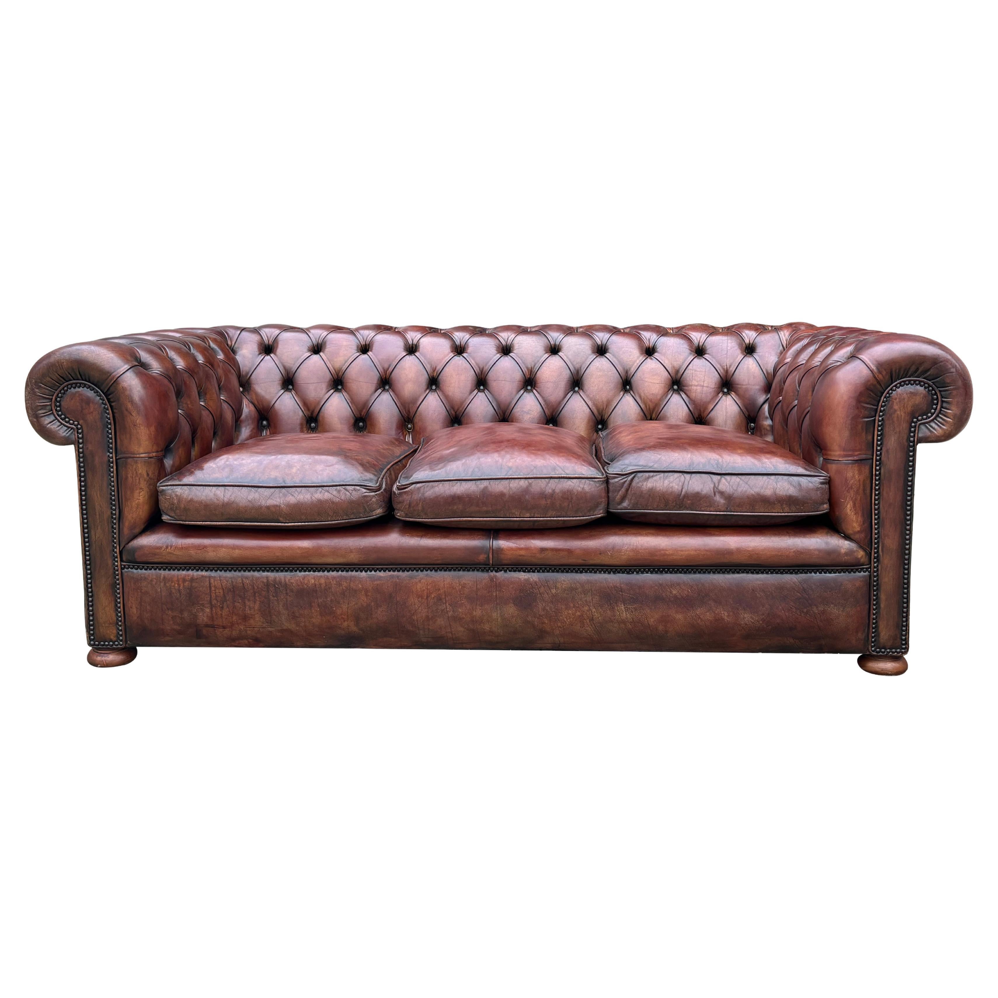 Stunning Quality 3 Seater Brown Leather Chesterfield Sofa