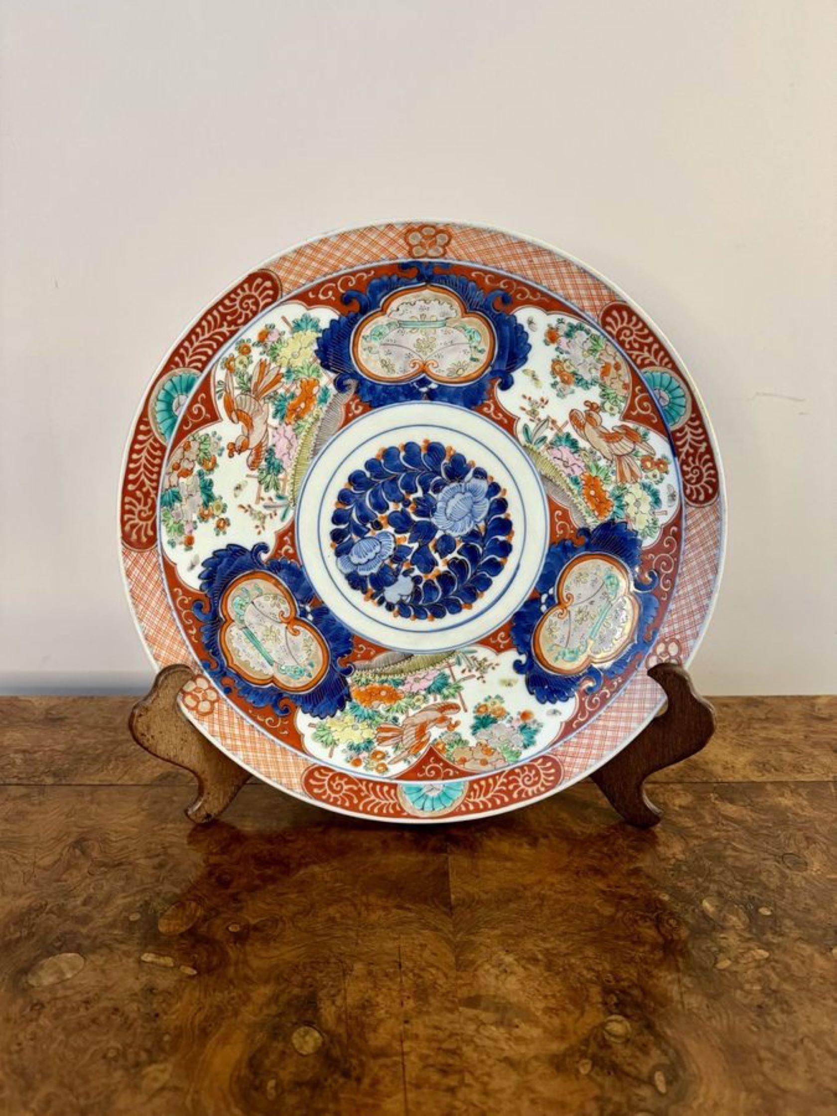 Stunning quality antique Japanese imari porcelain large plate  In Good Condition For Sale In Ipswich, GB