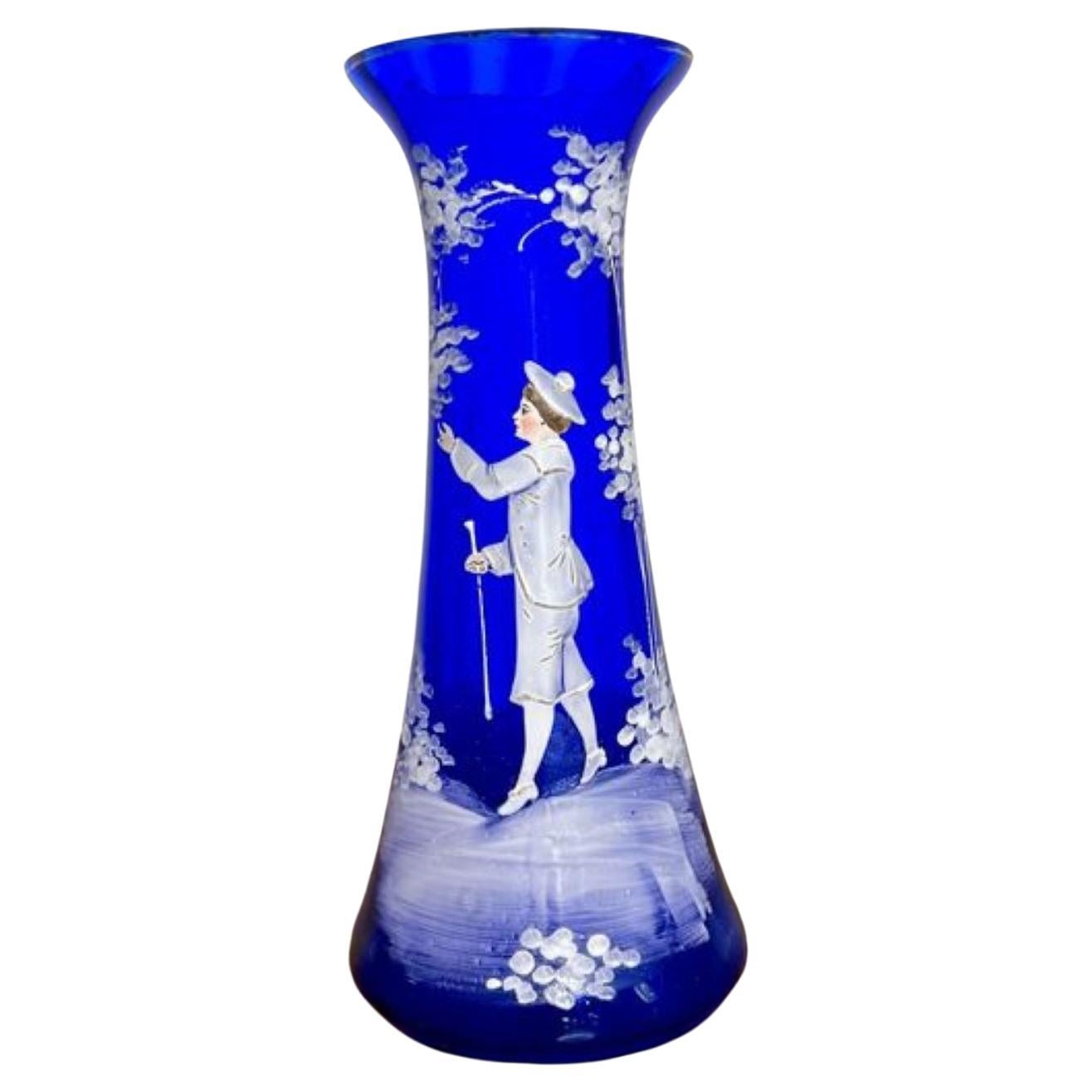 Superbe vase ancien en verre bleu Mary Gregory de qualité