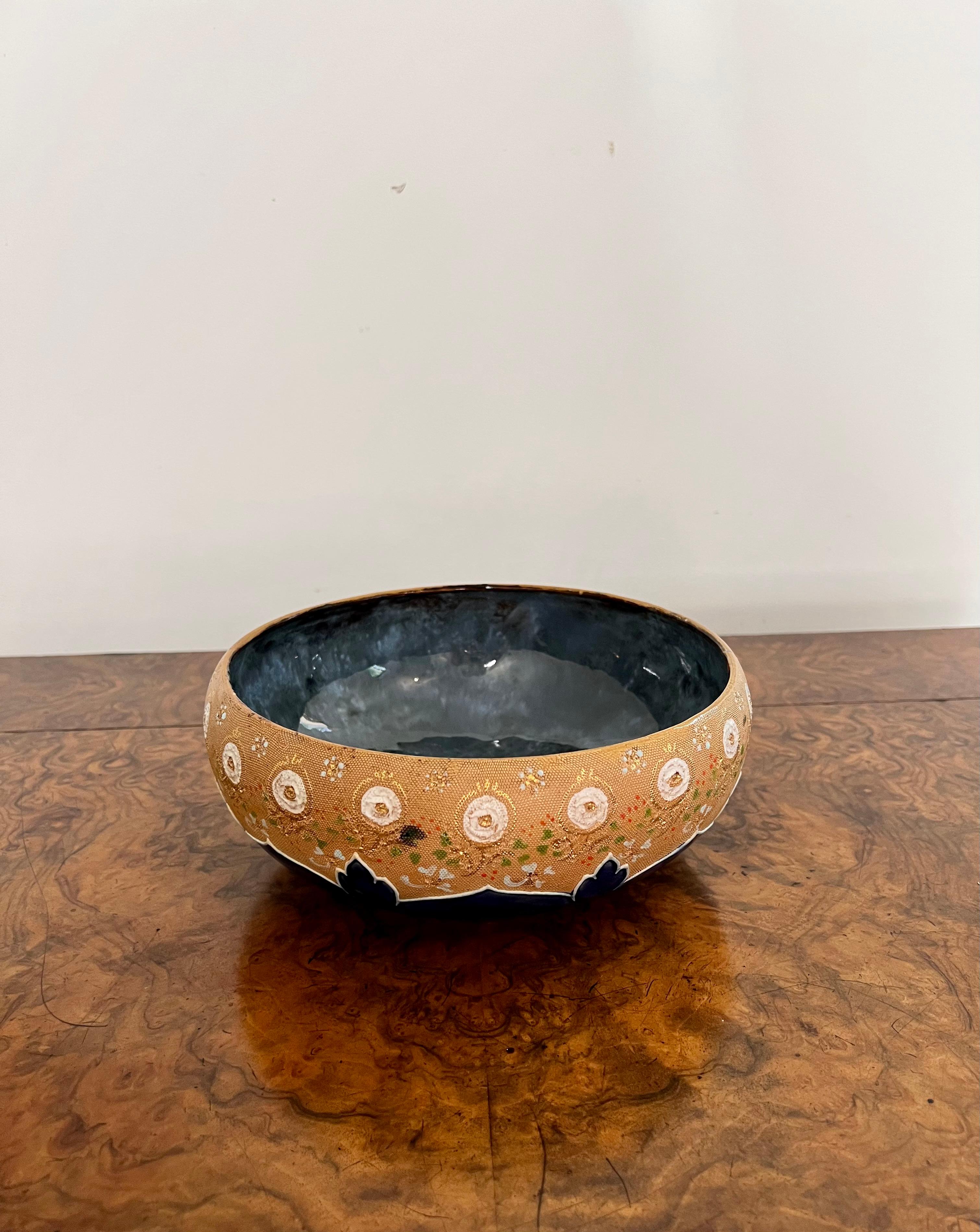 Ceramic Stunning quality antique Royal Doulton bowl 