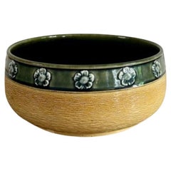 Stunning quality Antique Royal Doulton bowl