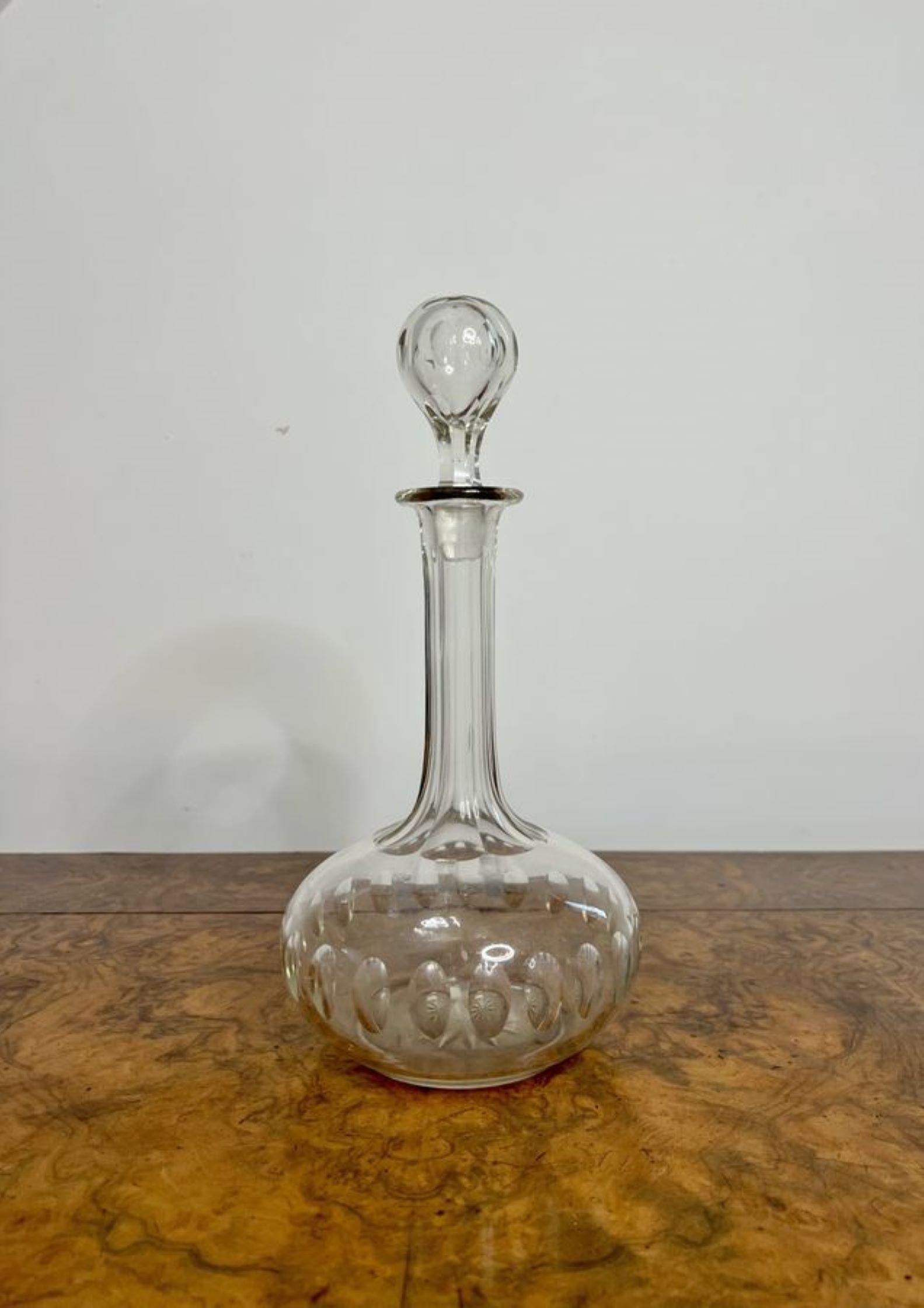 Stunning quality antique Victorian decanter having a quality decanter with the original glass stopper.

D. 1880