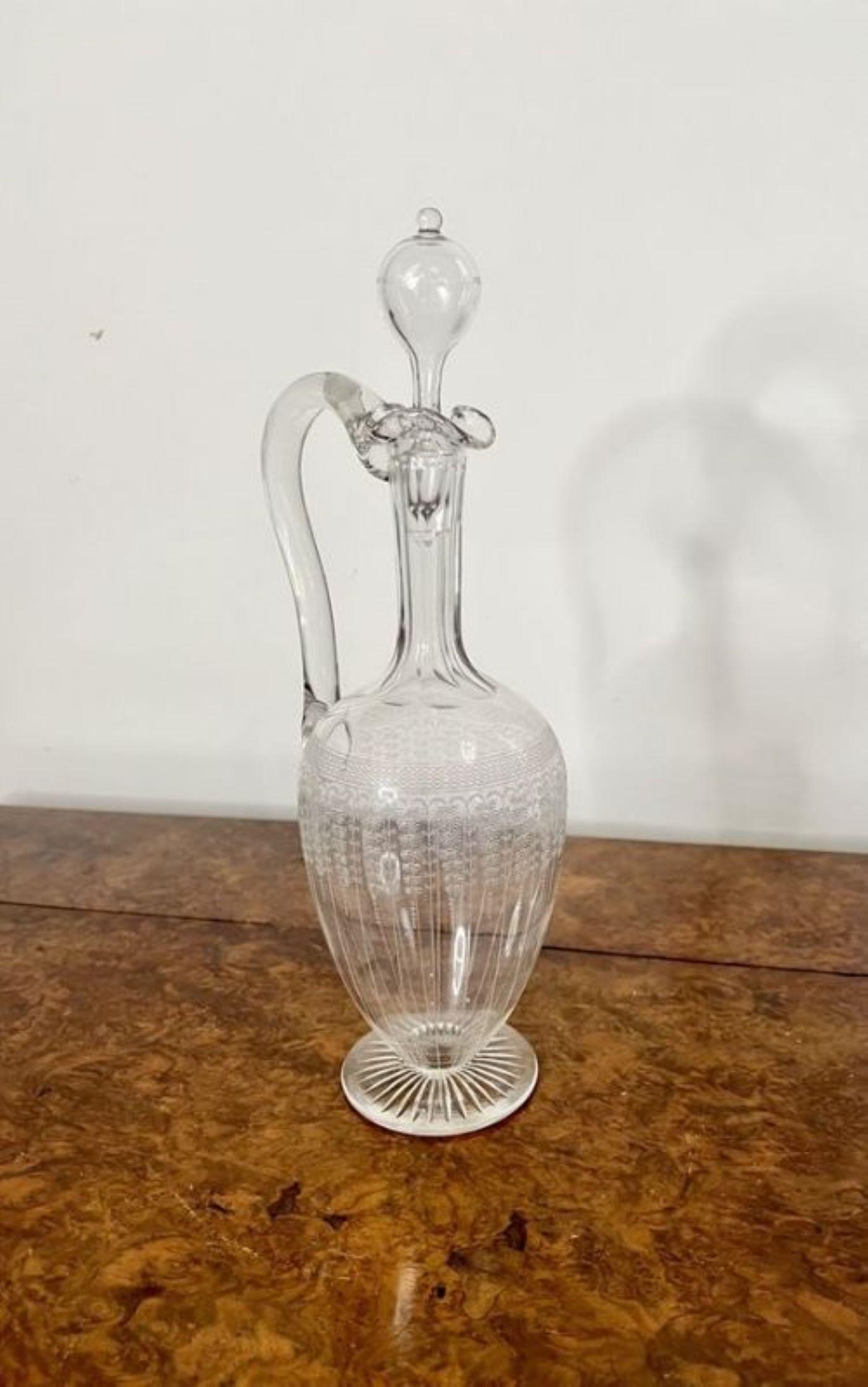 Stunning quality antique Victorian glass decanter  In Good Condition For Sale In Ipswich, GB