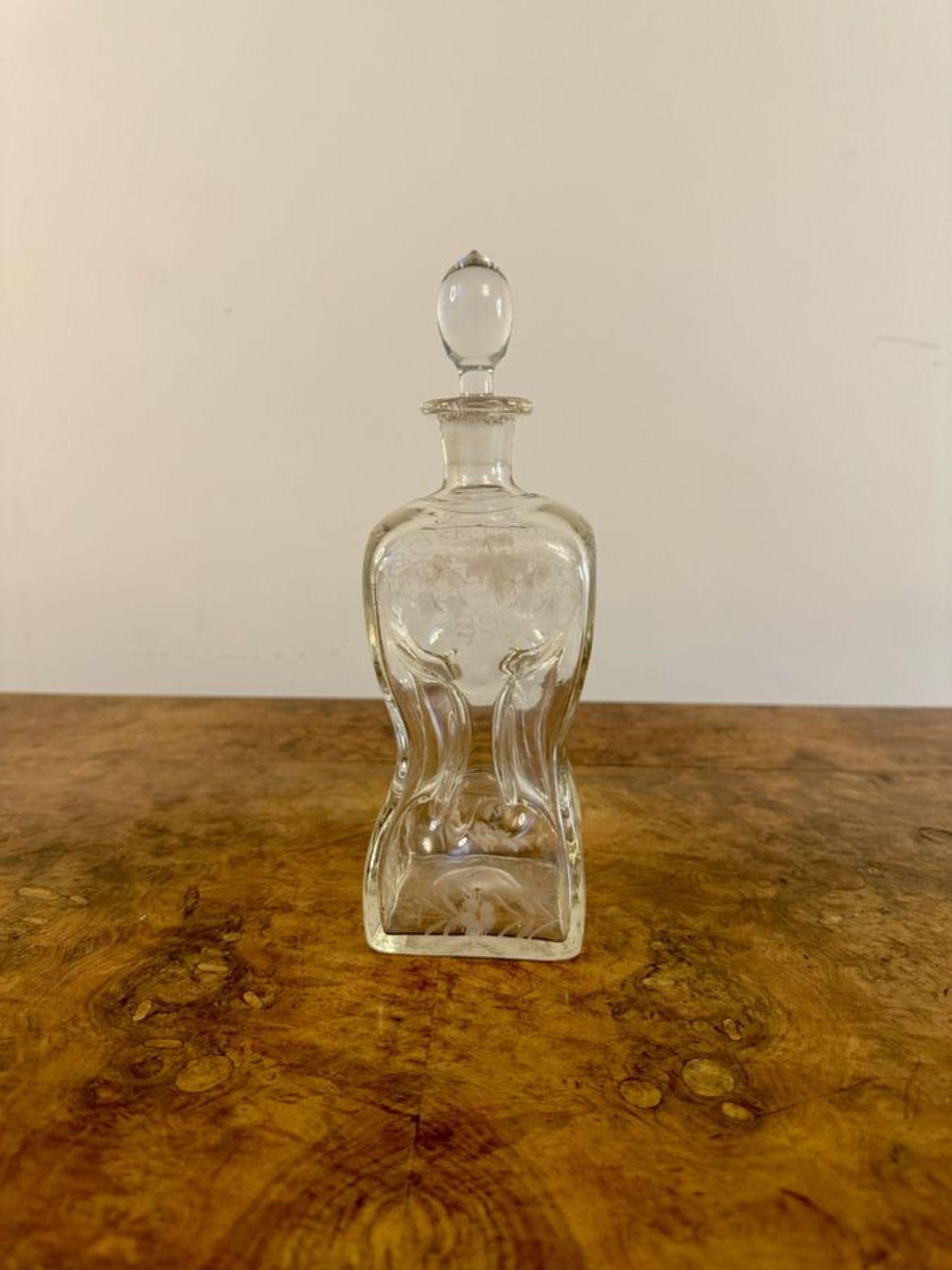 Early Victorian Stunning quality antique Victorian hourglass shaped decanter  For Sale