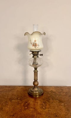 Stunning quality Antique Victorian Oil Lamp