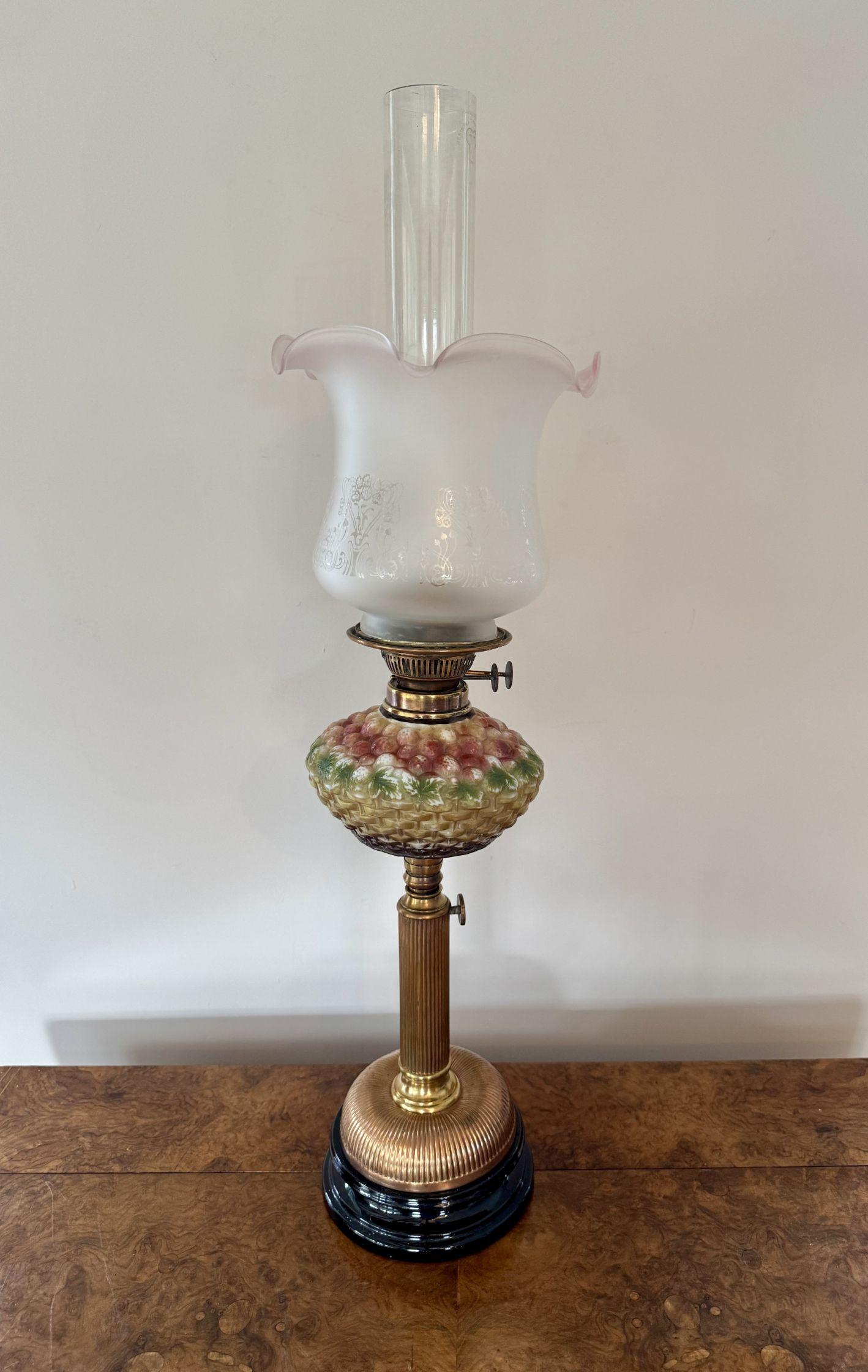 Stunning quality antique Victorian telescopic oil lamp In Good Condition For Sale In Ipswich, GB