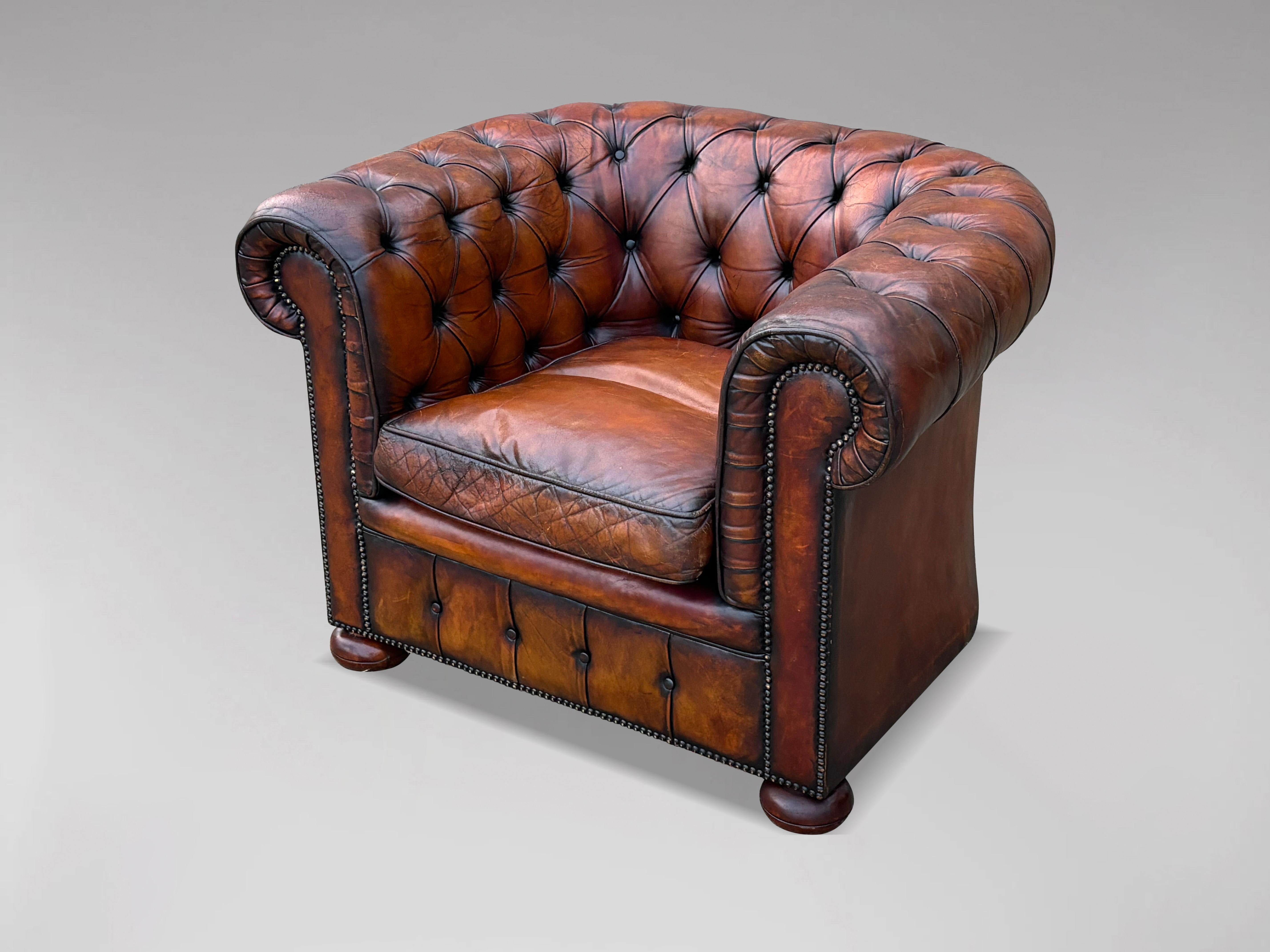 Edwardian Stunning Quality Brown Leather 1-Seater Chesterfield Club Chair For Sale