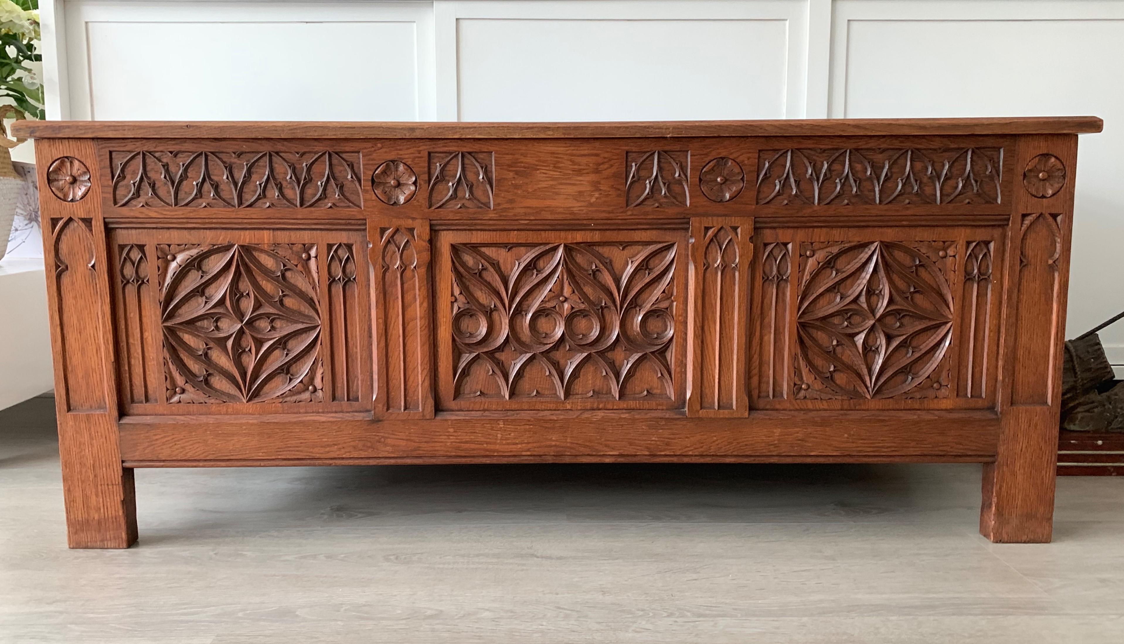 Stunning & Quality Carved Gothic Revival Blanket Chest with Church Window Panels 5