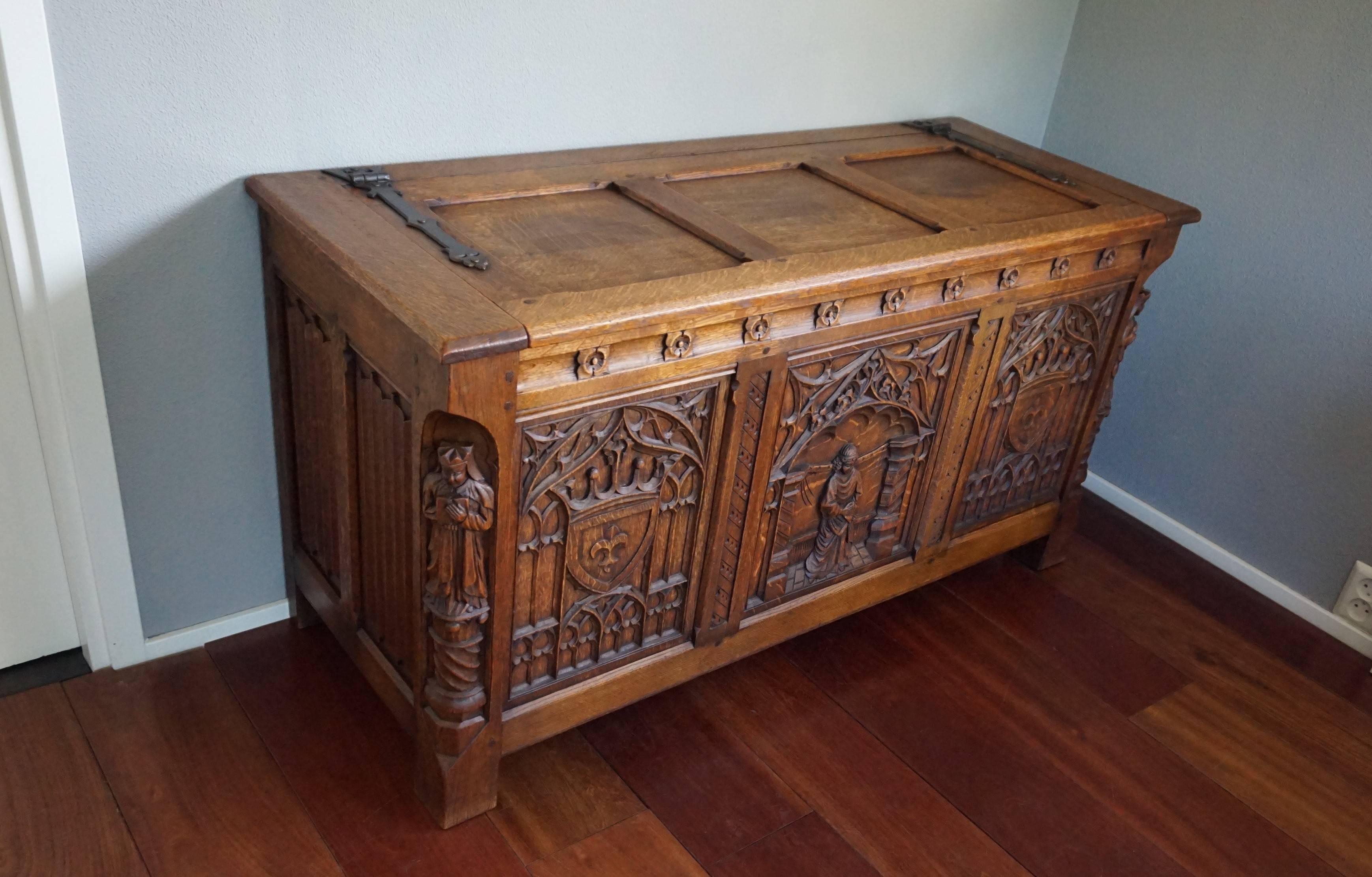 Stunning & Quality Carved Gothic Revival Blanket Chest with Church Window Panels 6