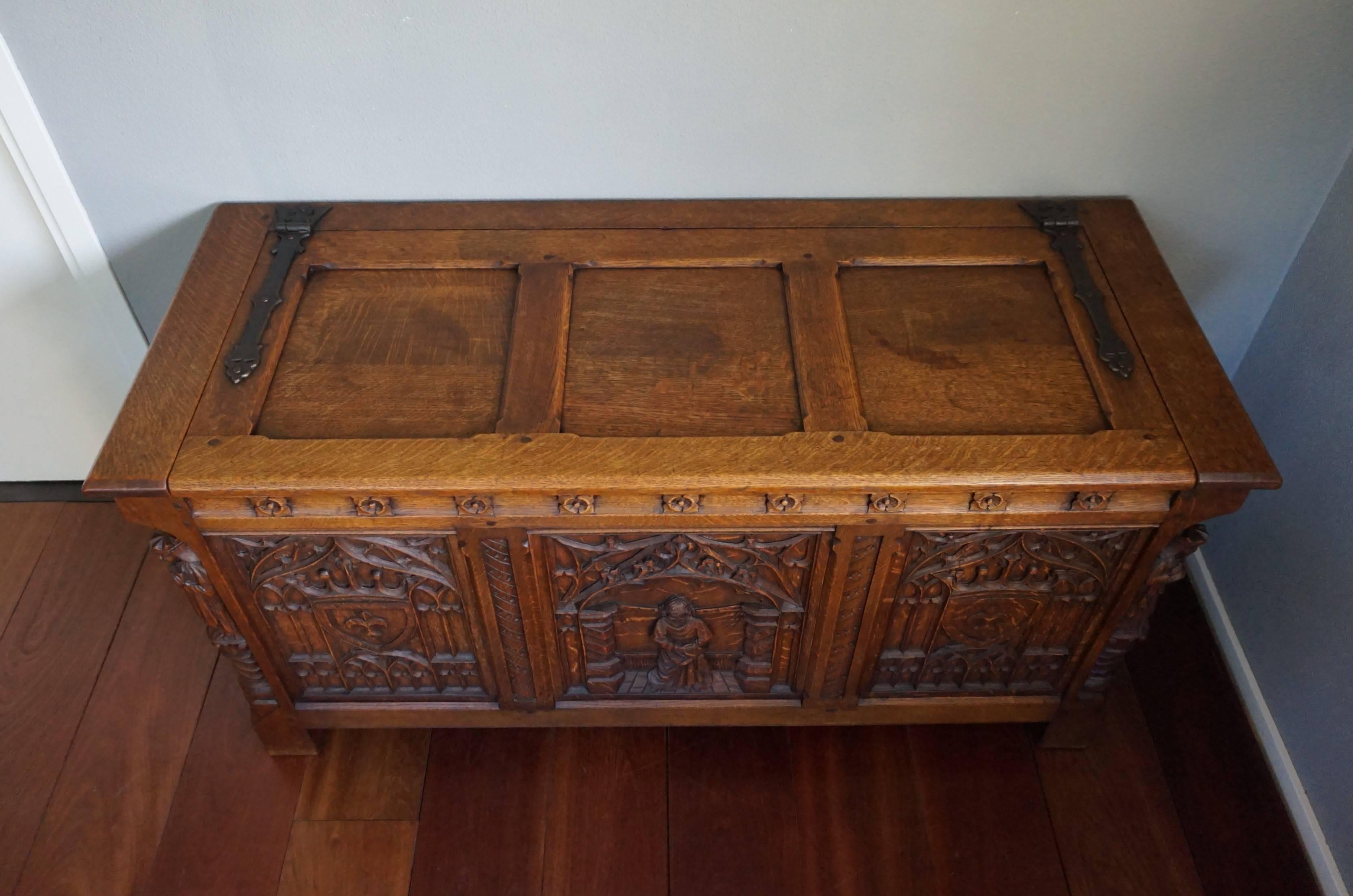 Stunning & Quality Carved Gothic Revival Blanket Chest with Church Window Panels 7