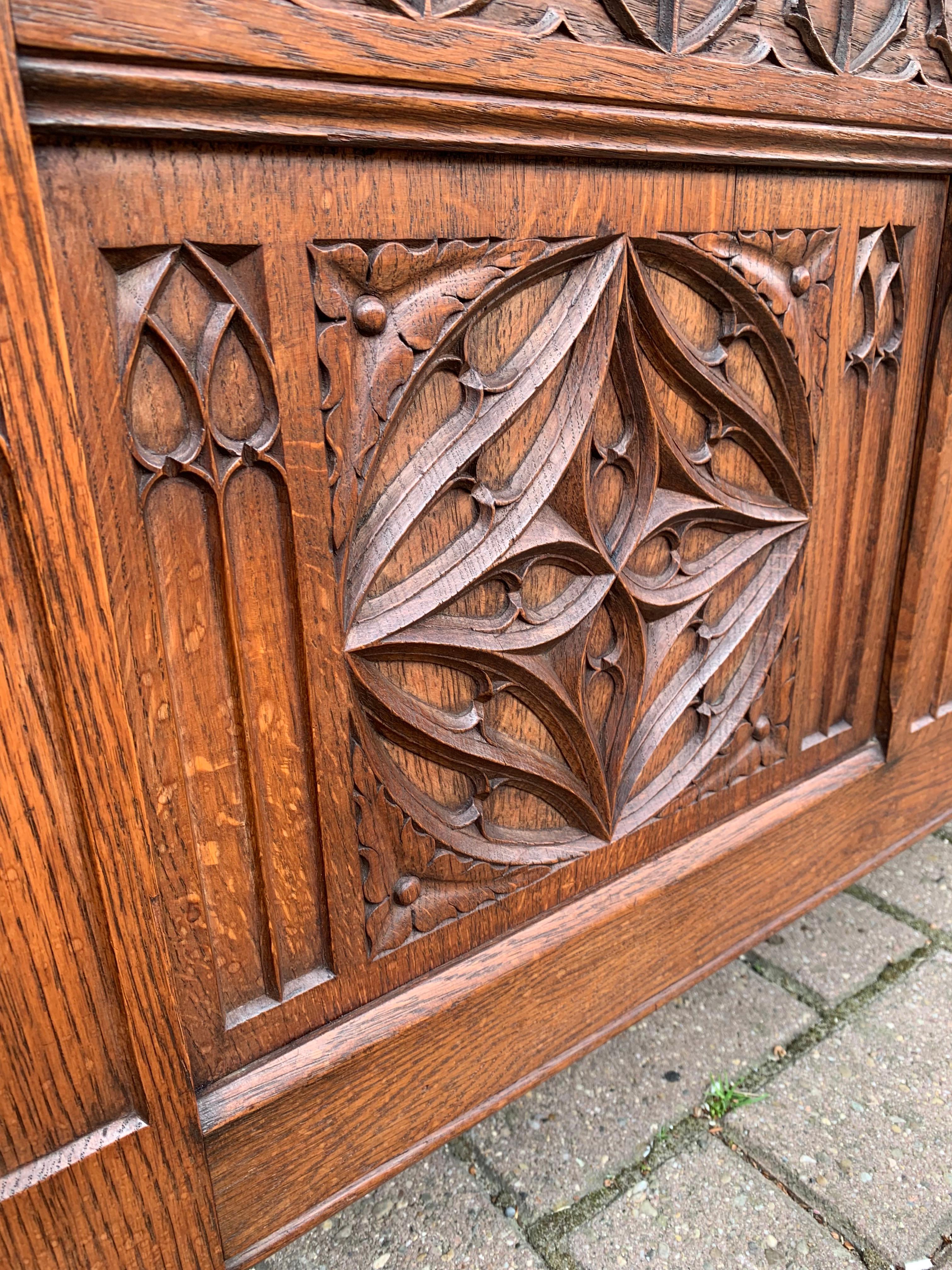 20th Century Stunning & Quality Carved Gothic Revival Blanket Chest with Church Window Panels