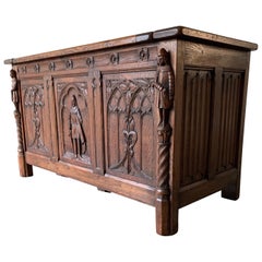 Stunning & Quality Carved Gothic Revival Blanket Chest with Church Window Panels