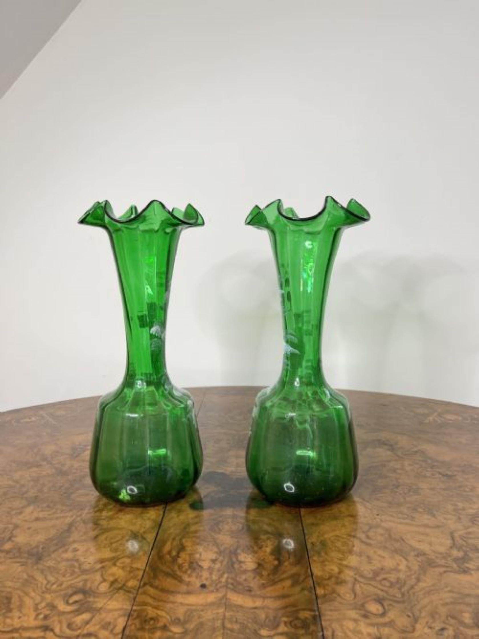 19th Century Stunning quality pair of antique Victorian Mary Gregory vases  For Sale