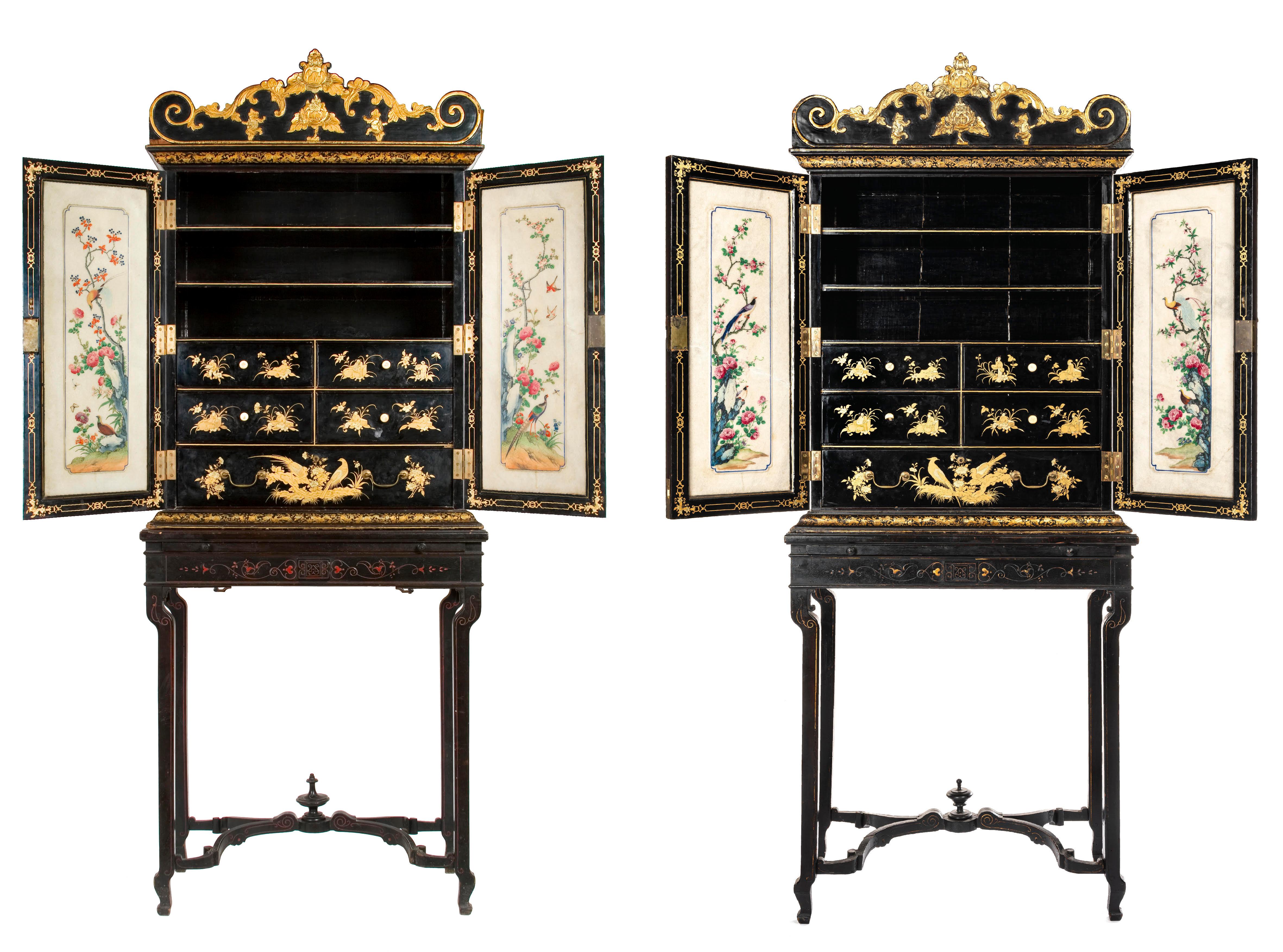 Stunning quality pair of Chinese export canton black lacquer desk cabinet
China, circa 1830
The stand European, circa 1900
Overall, Height: 202 cm - Cabinet: 88-77-37 cm
Provenance: French private collection


Main feature is the rare alabaster