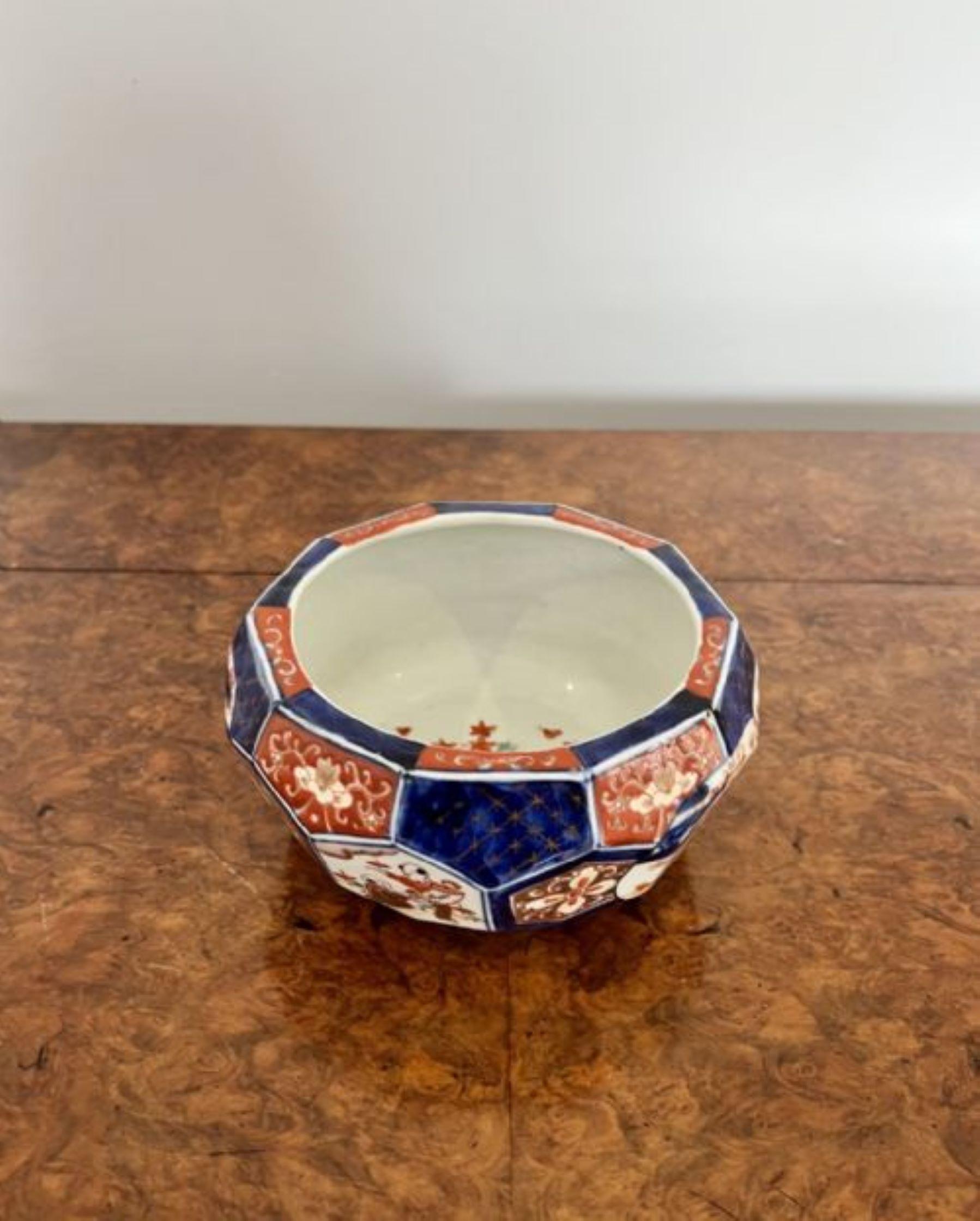 Stunning quality unusual hexagonal shaped antique Japanese imari bowl For Sale 2