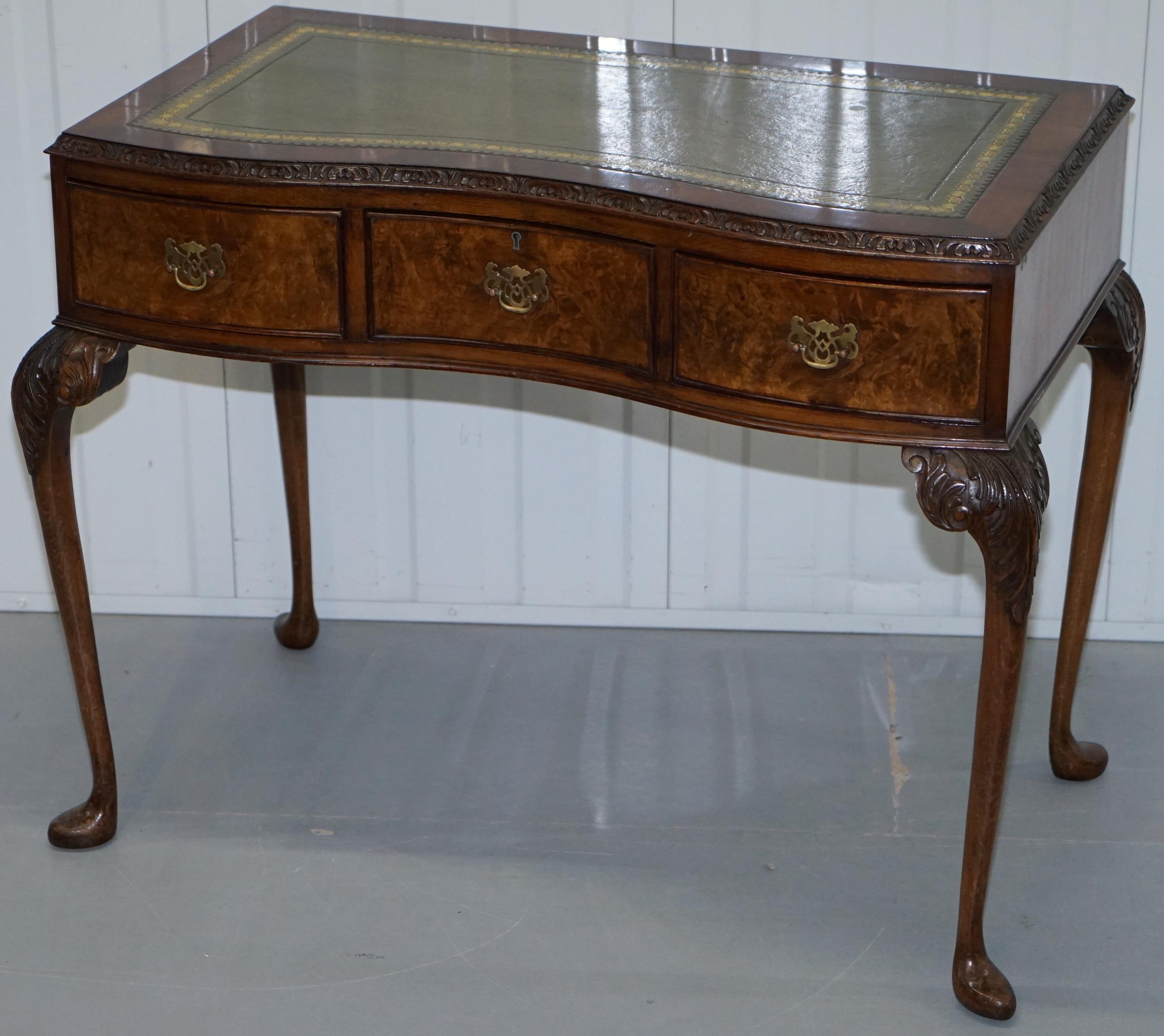 Regency Stunning Queen Anne Pad Foot Walnut Writing Hall Console Table Desk Leather Top