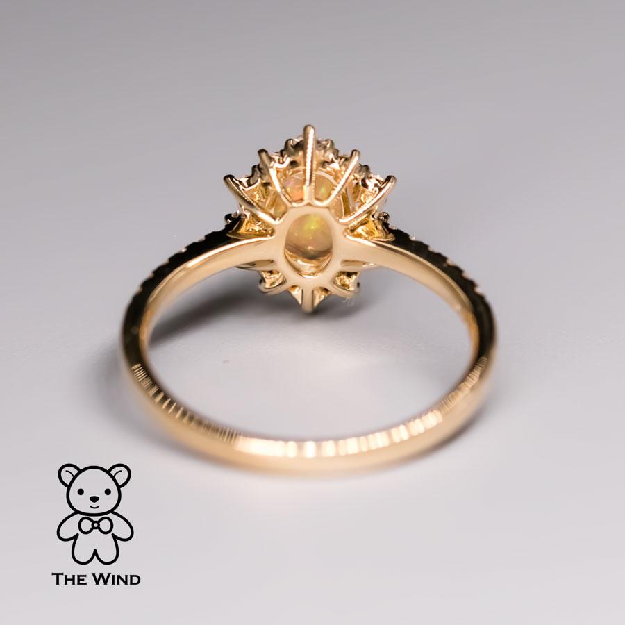 Atemberaubender Regenbogen Mexikanischer Feueropal Diamant Verlobungsring 18K Gelbgold (Künstler*in) im Angebot