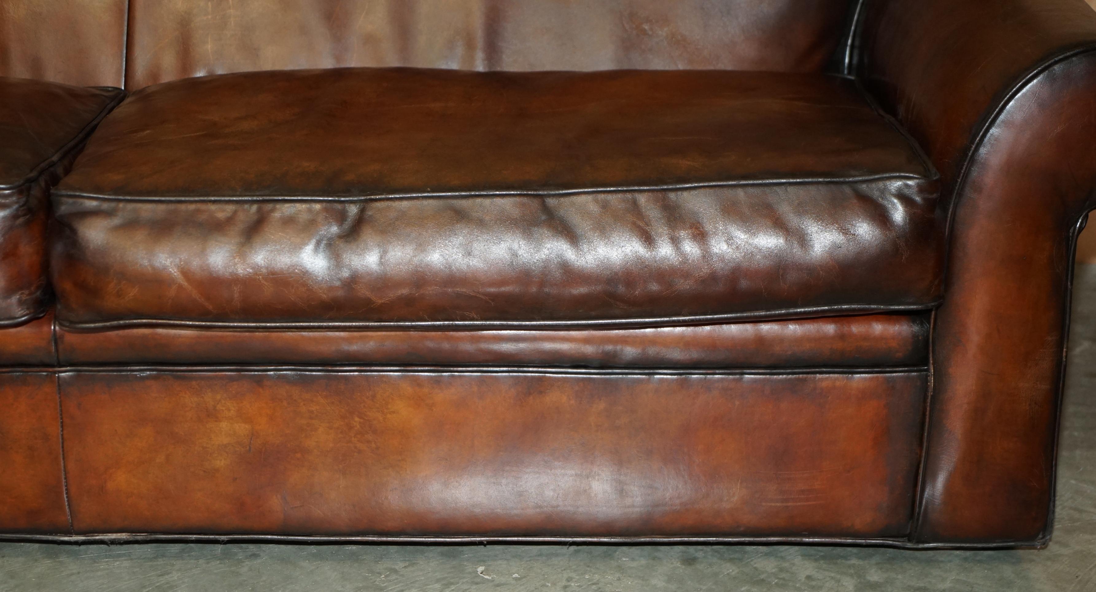 STUNNiNG RALPH LAUREN FULLY RESTORED HERITAGE BROWN LEATHER SOFA For Sale 4