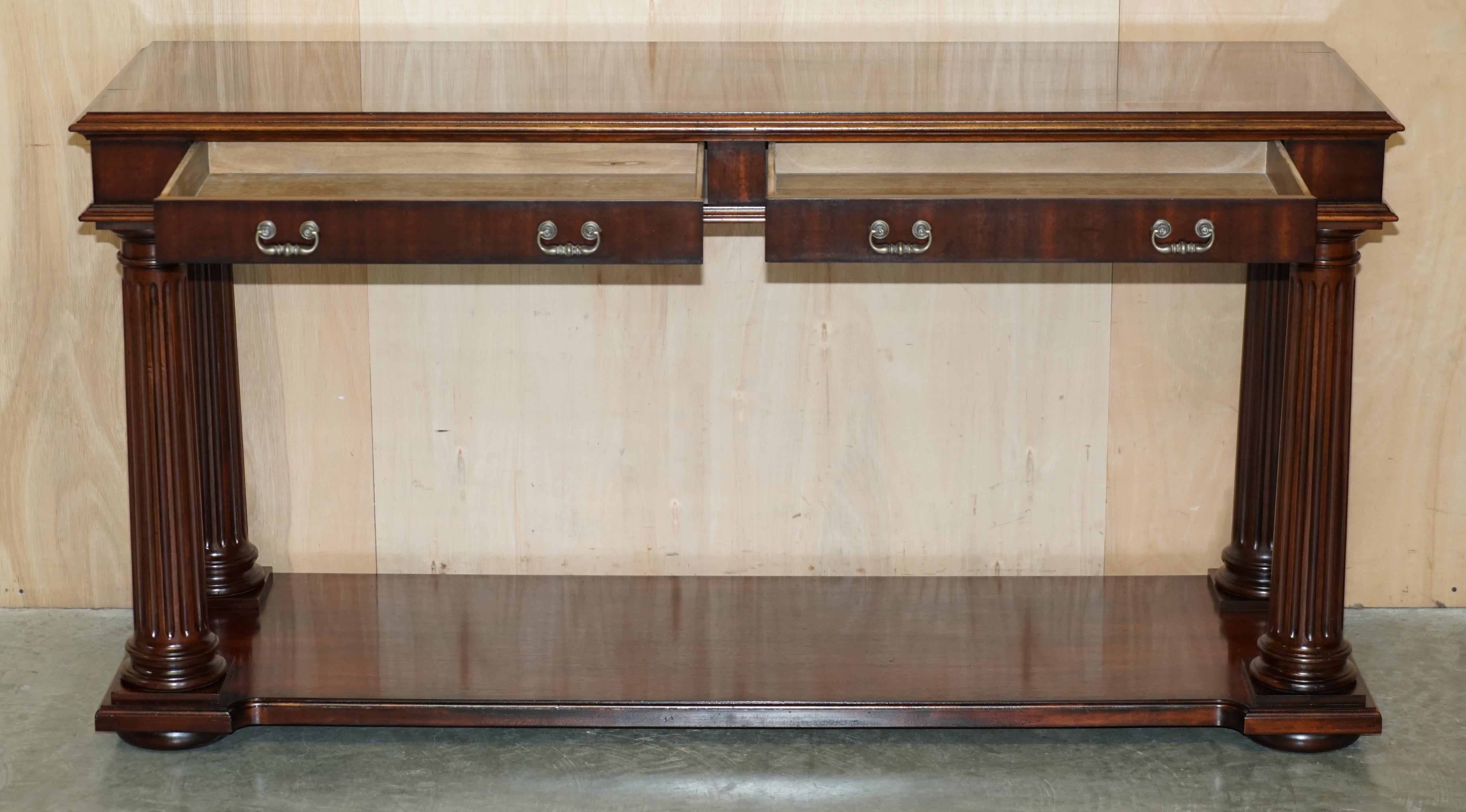 Stunning Ralph Lauren Hand Carved American Hardwood Console Table Sideboard For Sale 11