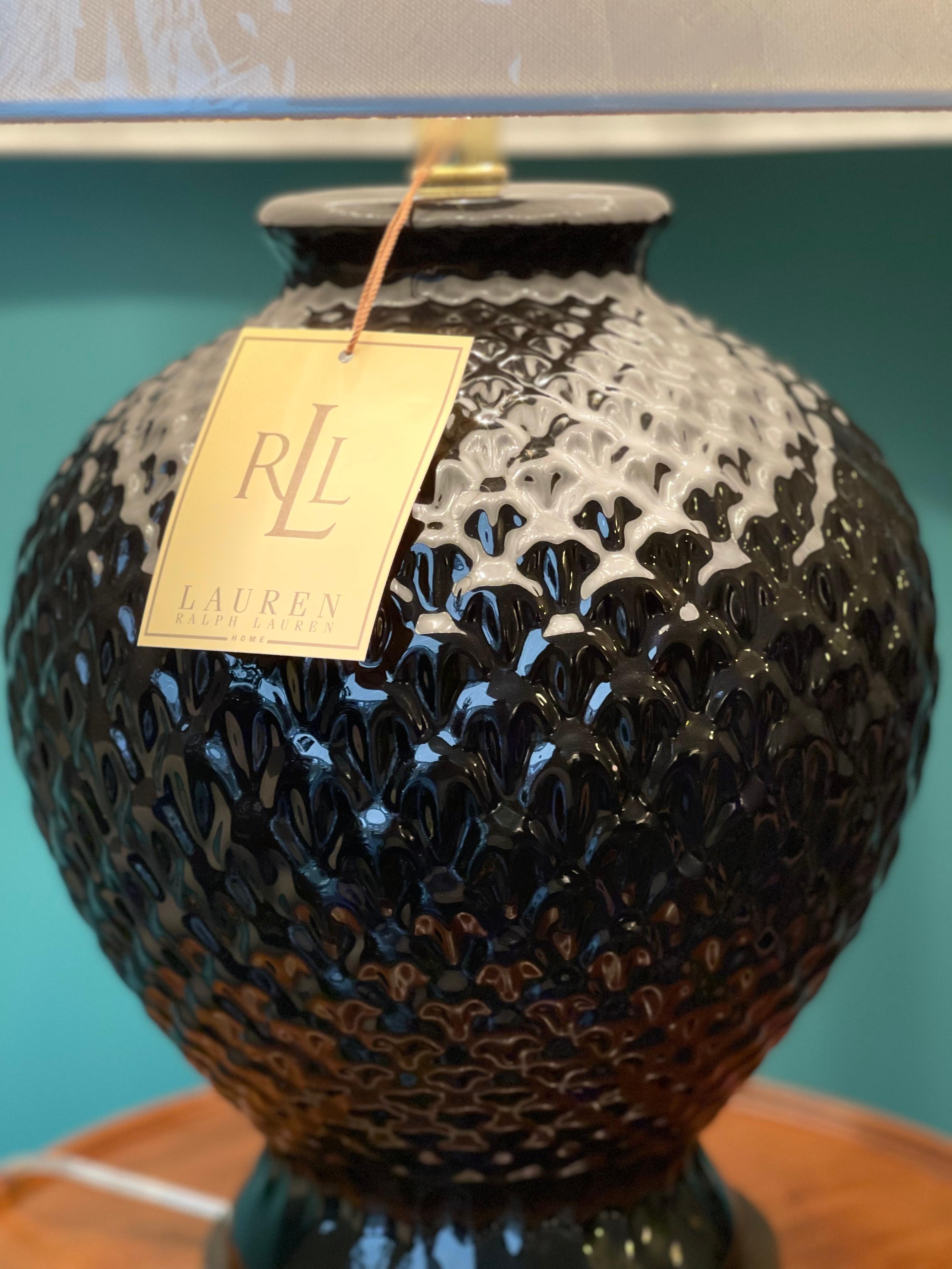 Stunning Ralph Lauren Shiny Black Porcelain Table Lamp 1