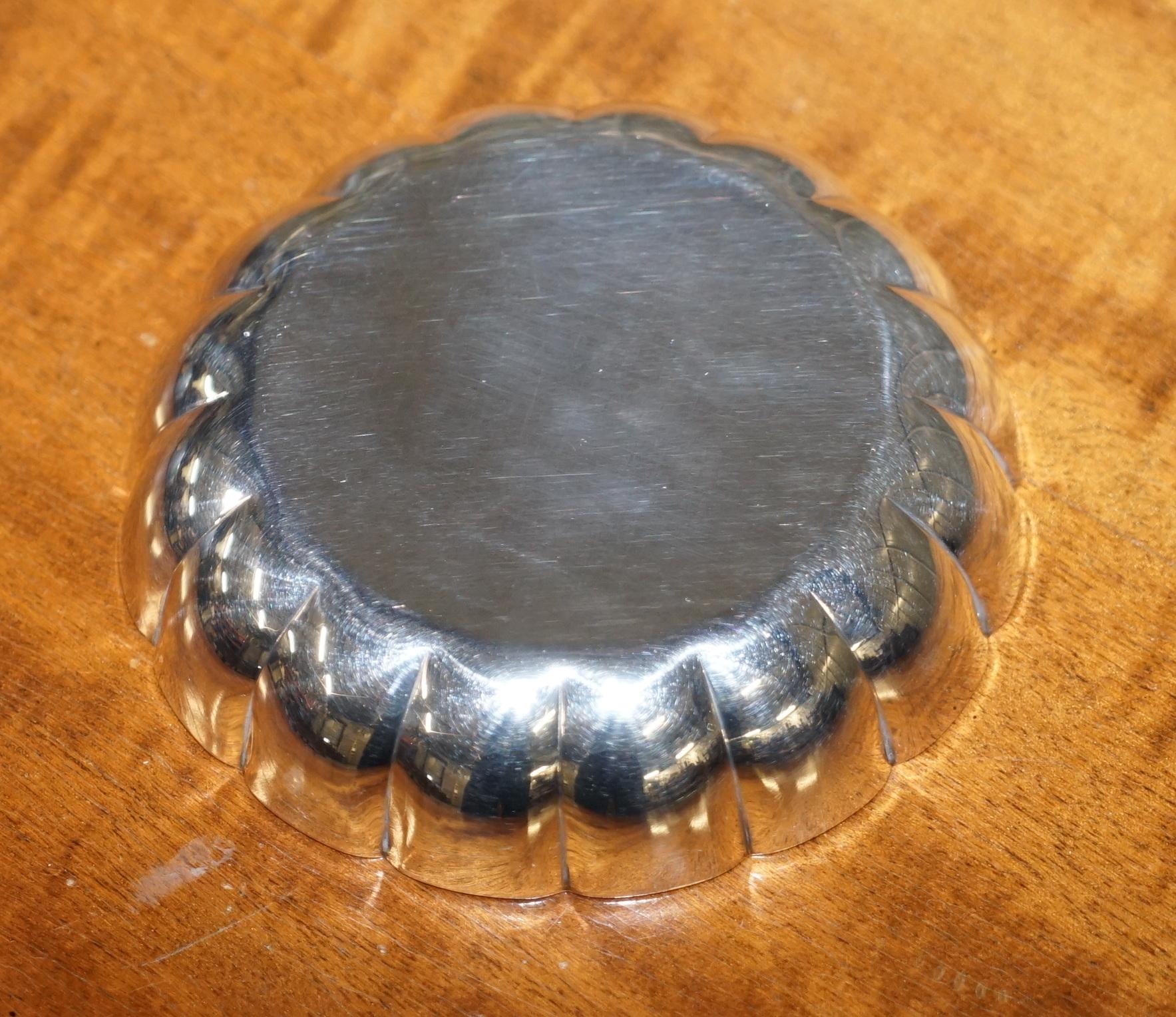 Stunning Rare 1979 Solid Sterling Silver Strawberry Dish or Bowl from Sheffield 5