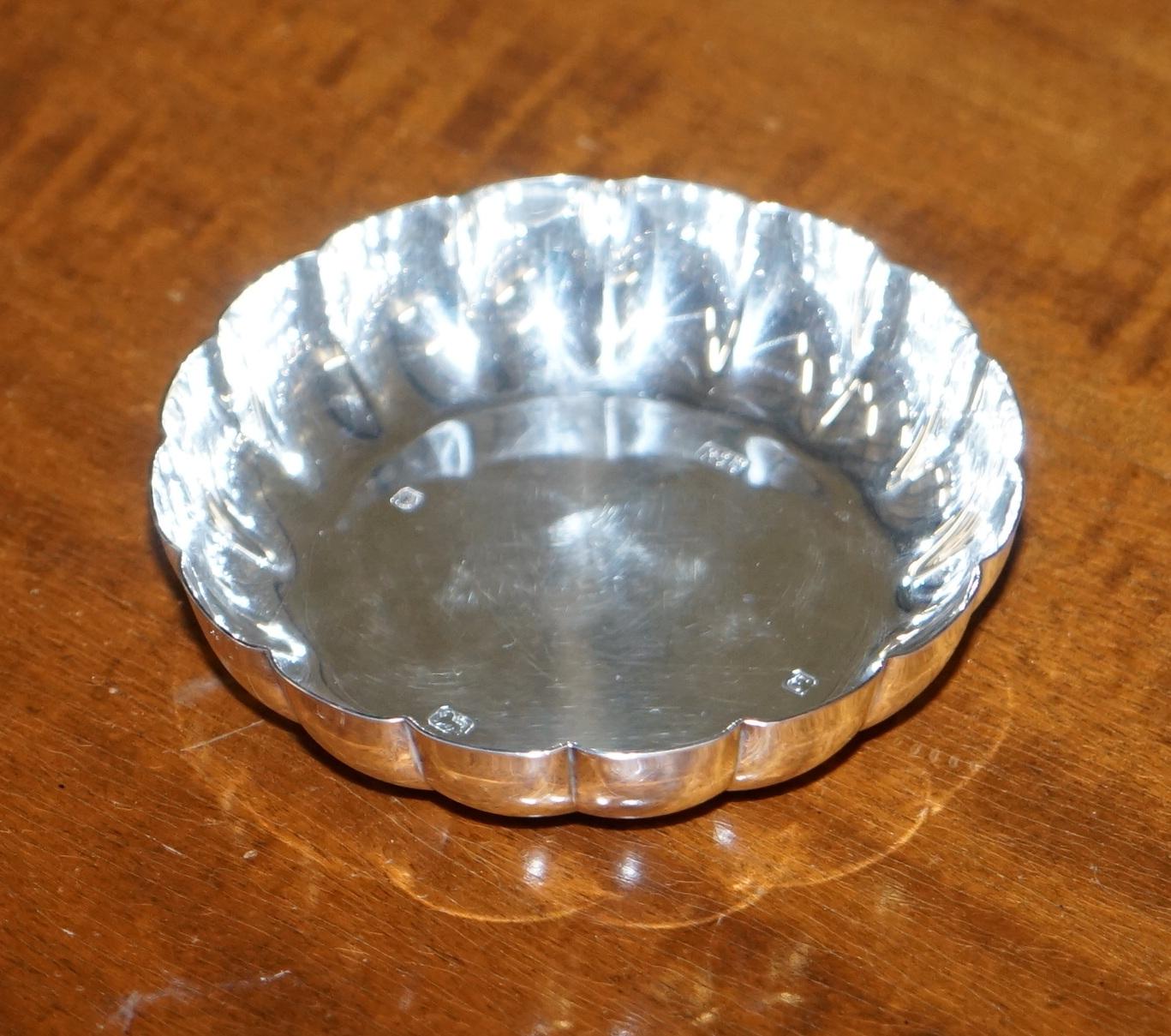 English Stunning Rare 1979 Solid Sterling Silver Strawberry Dish or Bowl from Sheffield For Sale