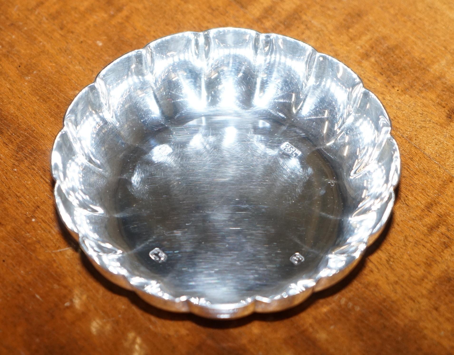 Stunning Rare 1979 Solid Sterling Silver Strawberry Dish or Bowl from Sheffield For Sale 3