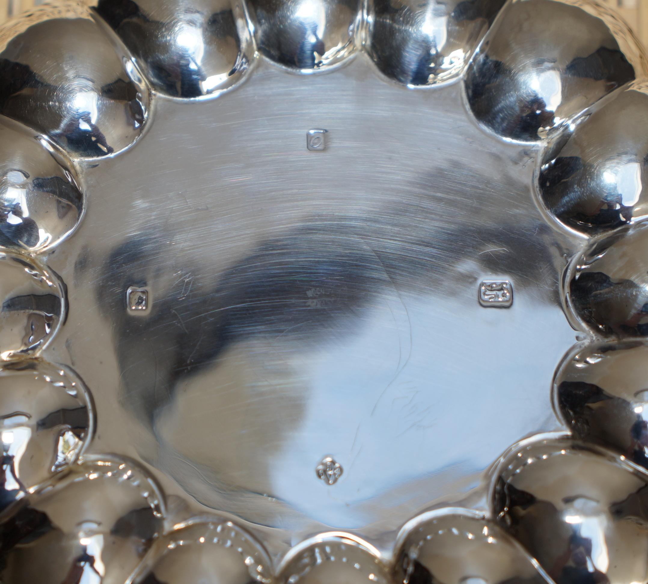 Stunning Rare Asprey London 1969 Solid Sterling Silver Strawberry Dish or Bowl 6