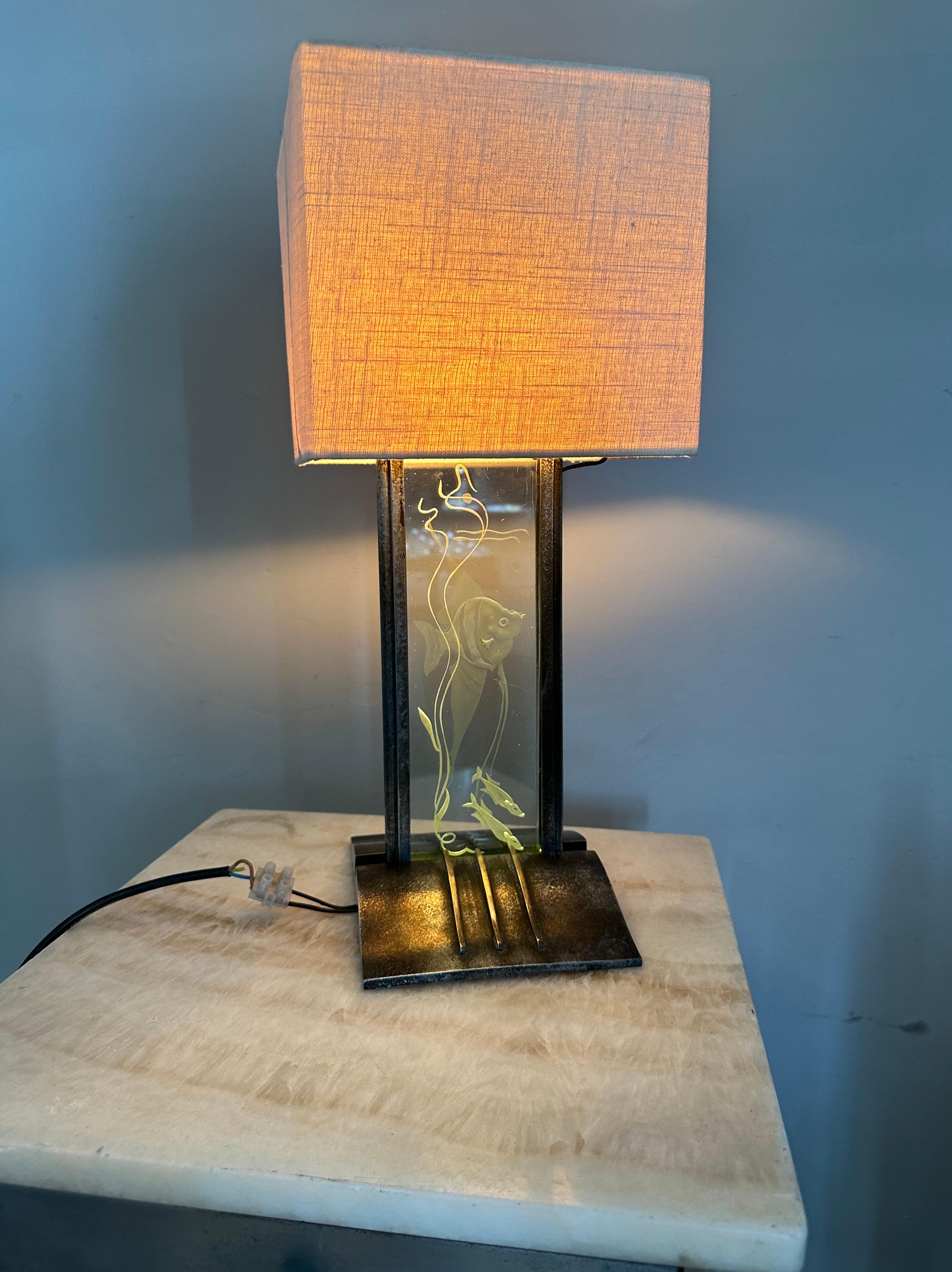 Stunning & Rare Art Deco Etched Glass & Metal Moonfish Theme Aquarium Table Lamp For Sale 2