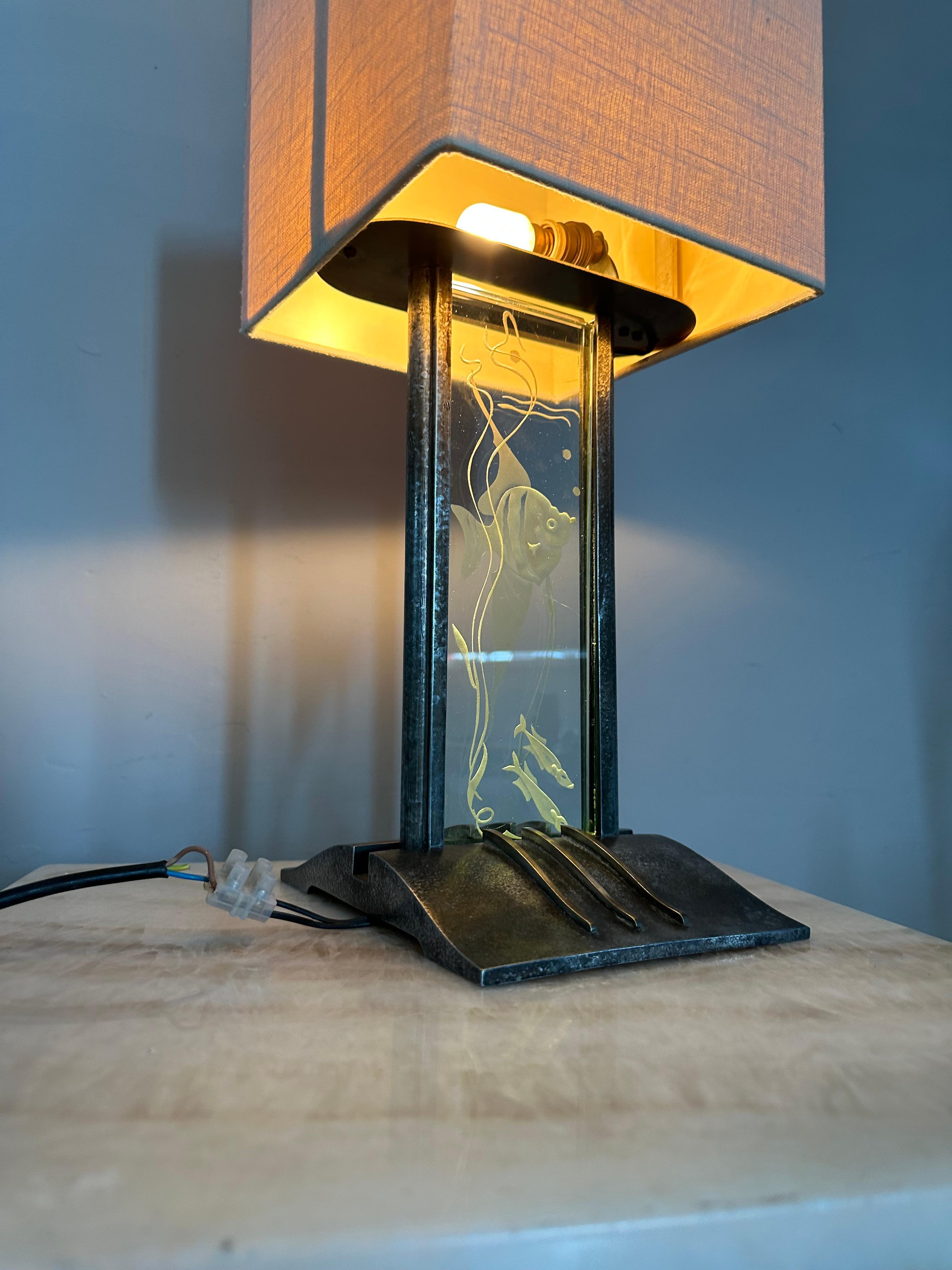 Stunning & Rare Art Deco Etched Glass & Metal Moonfish Theme Aquarium Table Lamp For Sale 9