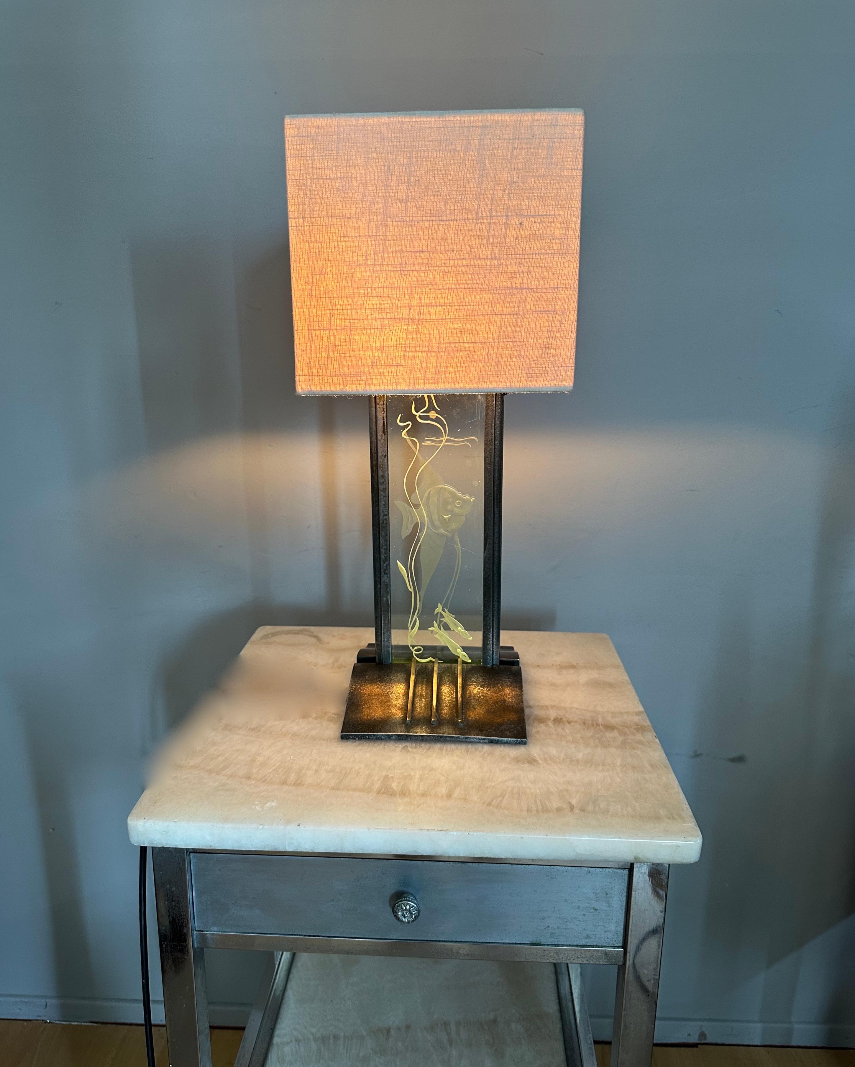 Stunning & Rare Art Deco Etched Glass & Metal Moonfish Theme Aquarium Table Lamp For Sale 10