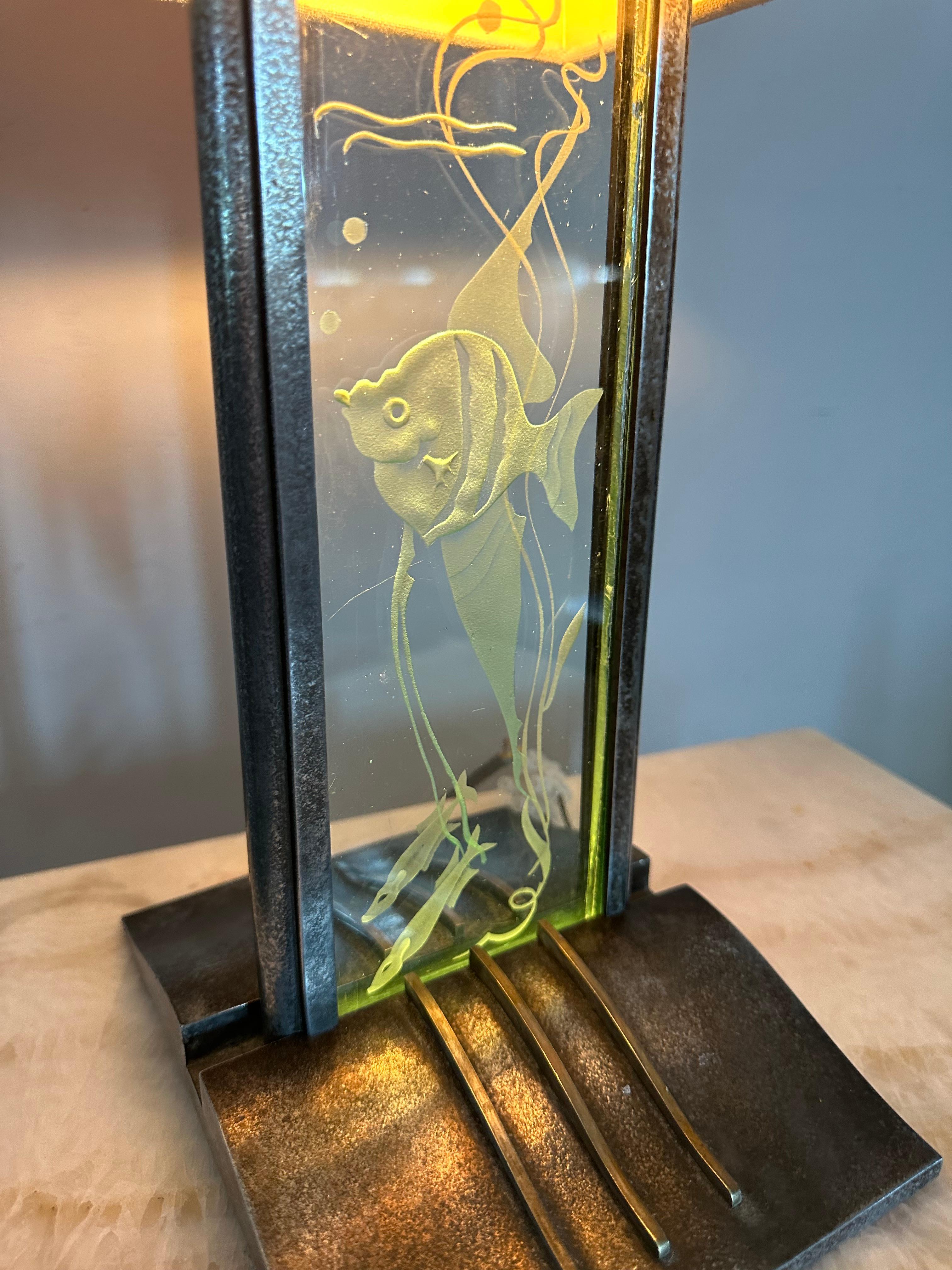 20th Century Stunning & Rare Art Deco Etched Glass & Metal Moonfish Theme Aquarium Table Lamp For Sale