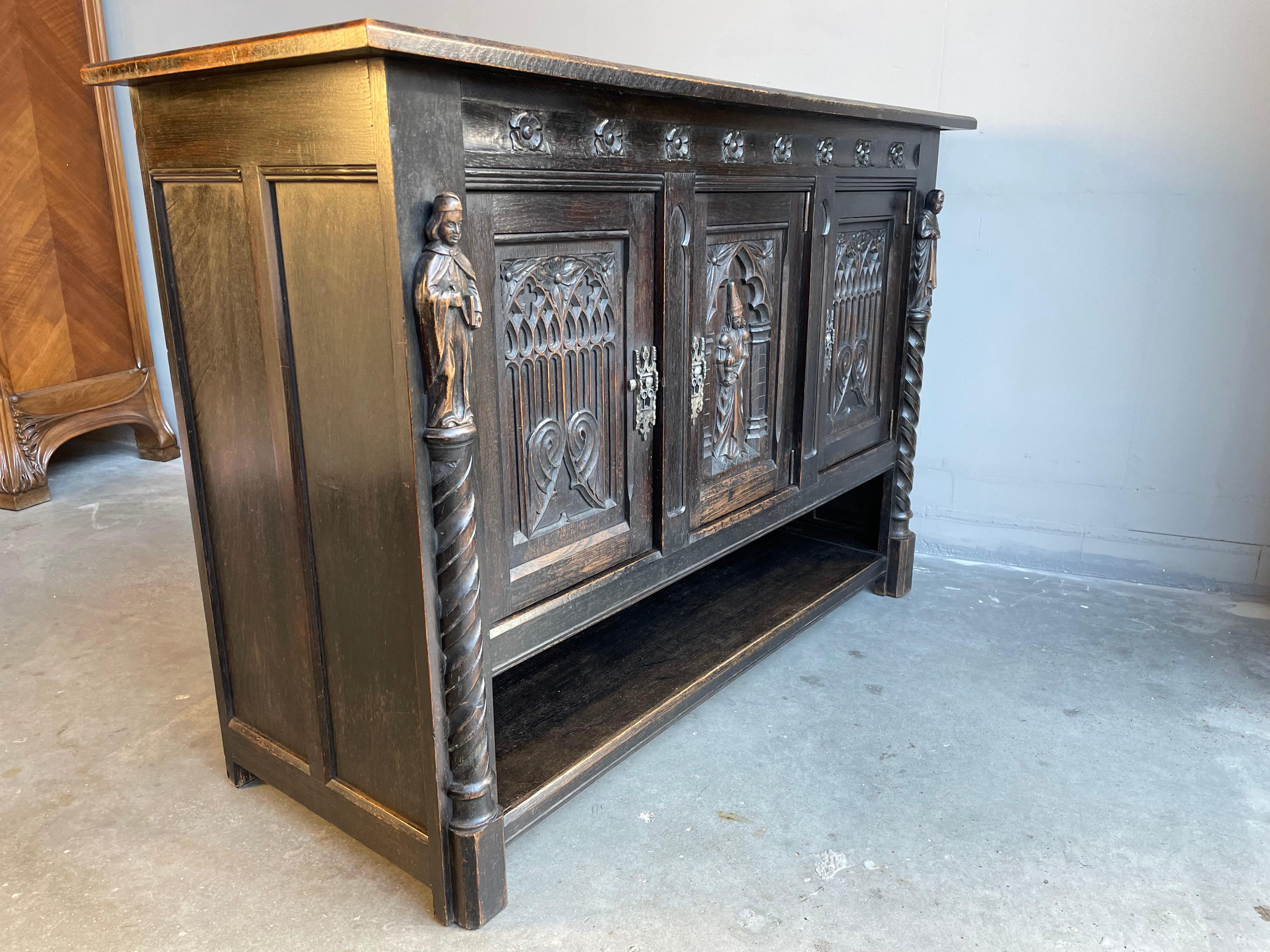 European Stunning & Rare Hand Carved & Ebonized Gothic Revival Sideboard / Small Credenza