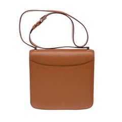 Stunning & Rare Hermes 2002 shoulder bag in Gold Evercolor leather, SHW