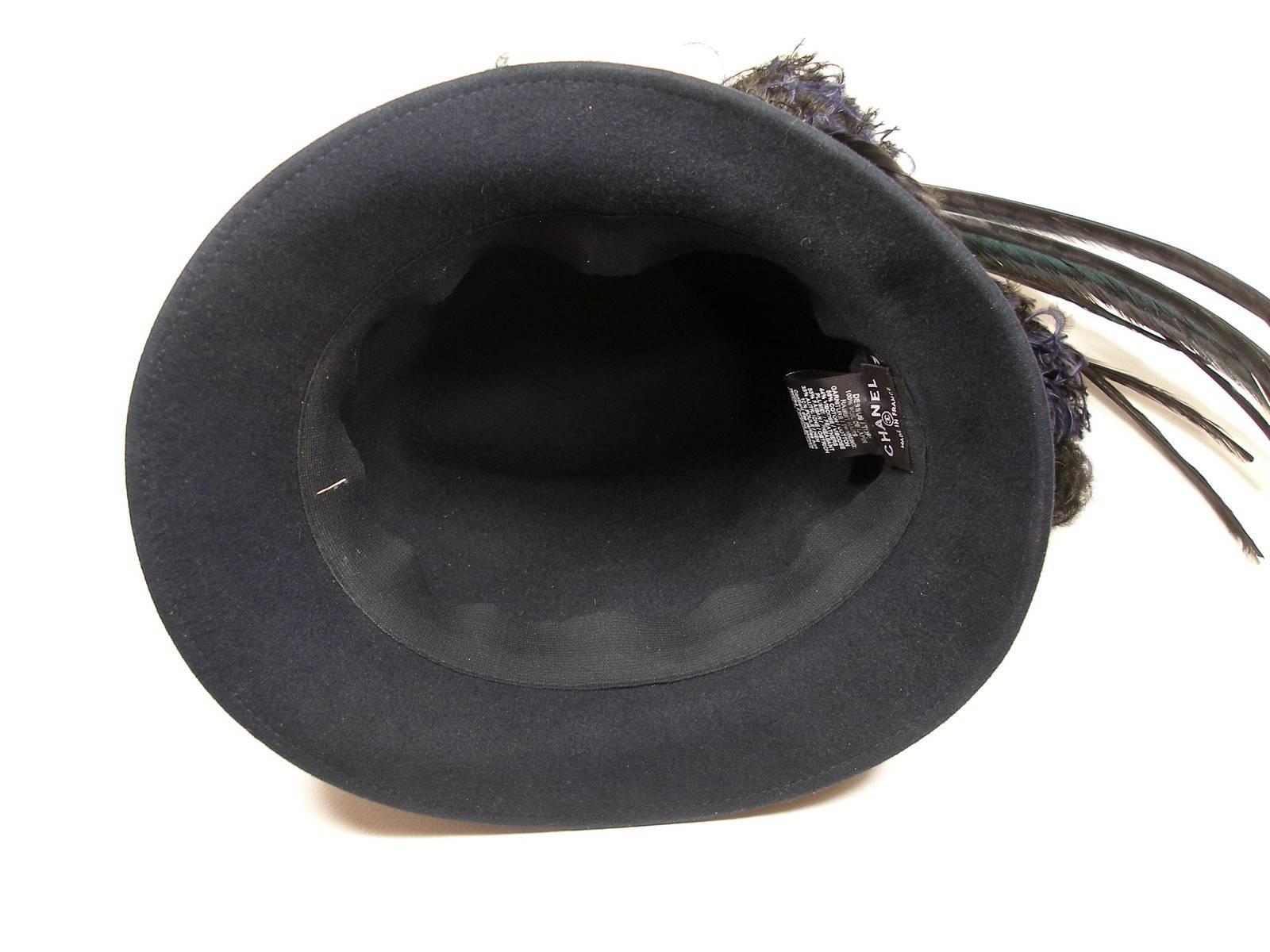 Stunning Rare Rare Chanel CC Logo Rabbit Felt Hat and Feather Black Size M  7
