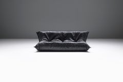 Stunning & rare vintage YOKO sofa in black leather by Michel Ducaroy Ligne Roset