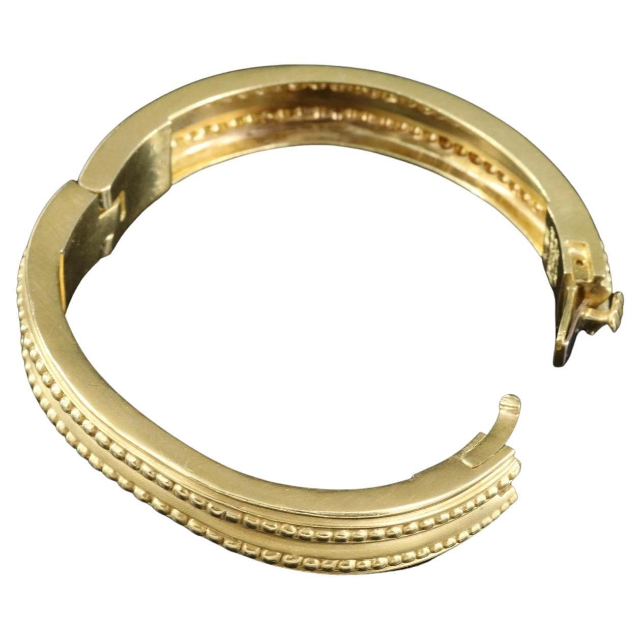 Stunning, Rare Find!
Vintage Vahe Naltchayan 1986 Gold Bracelet Set in 18K Solid Gold

Brand/Designer:	Vahe Naltchayan
Style:	Vintage
Materials:	18K Gold
Bracelet Length:	6.00