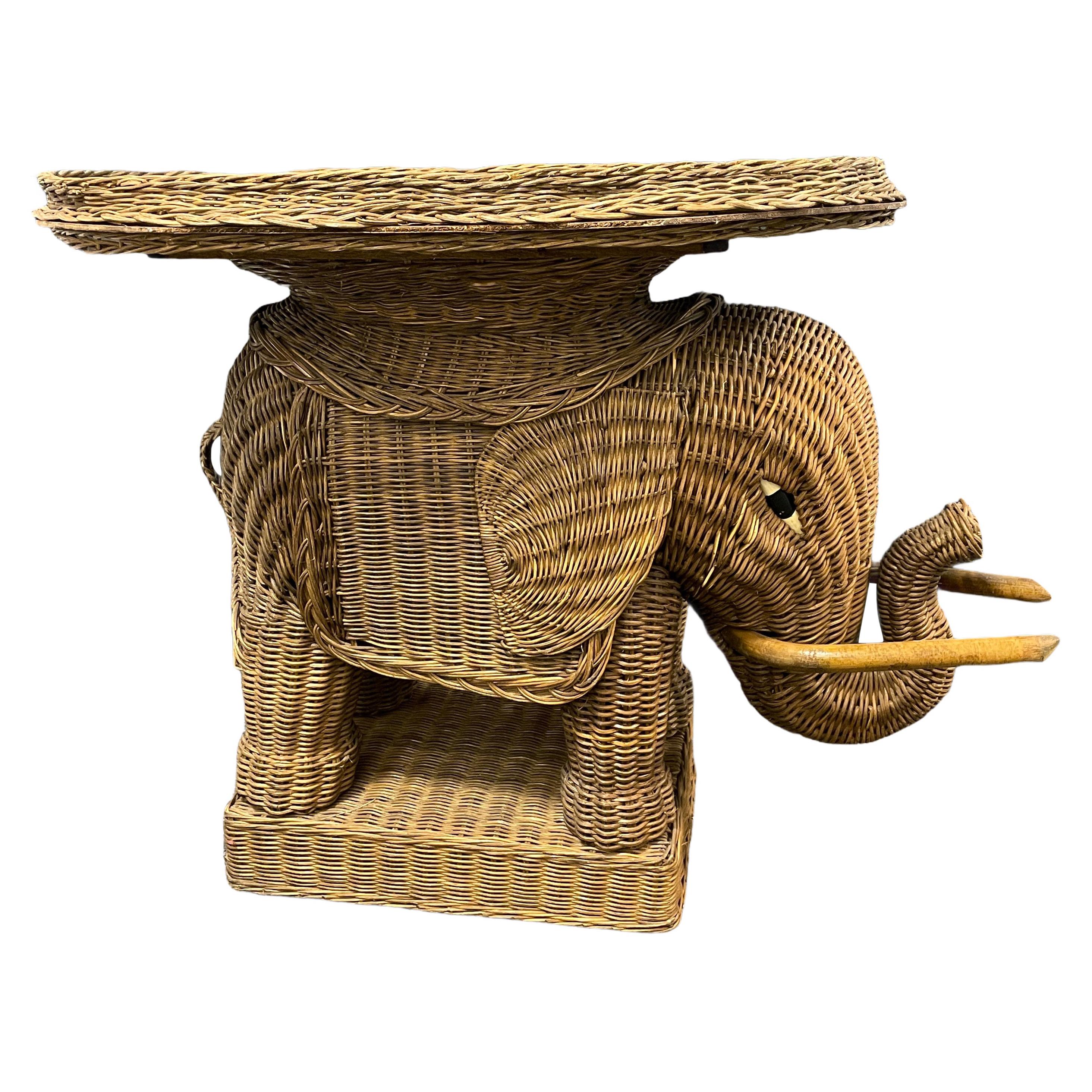 Stunning Rattan Wicker Elephant Side Table with Large Tray, France, 1960s