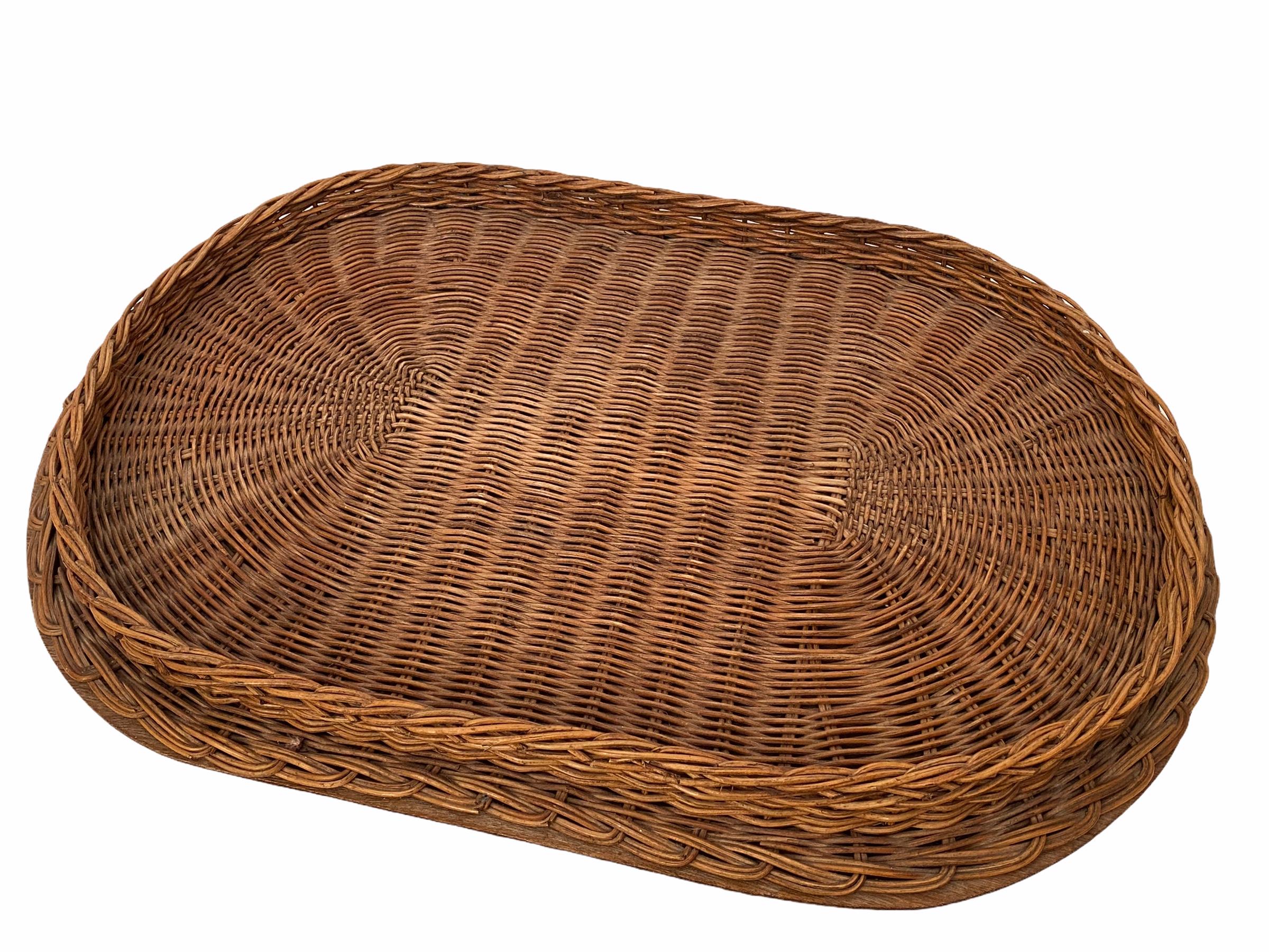 Stunning Rattan Wicker Elephant Side Table with Tray, France, 1960s 1