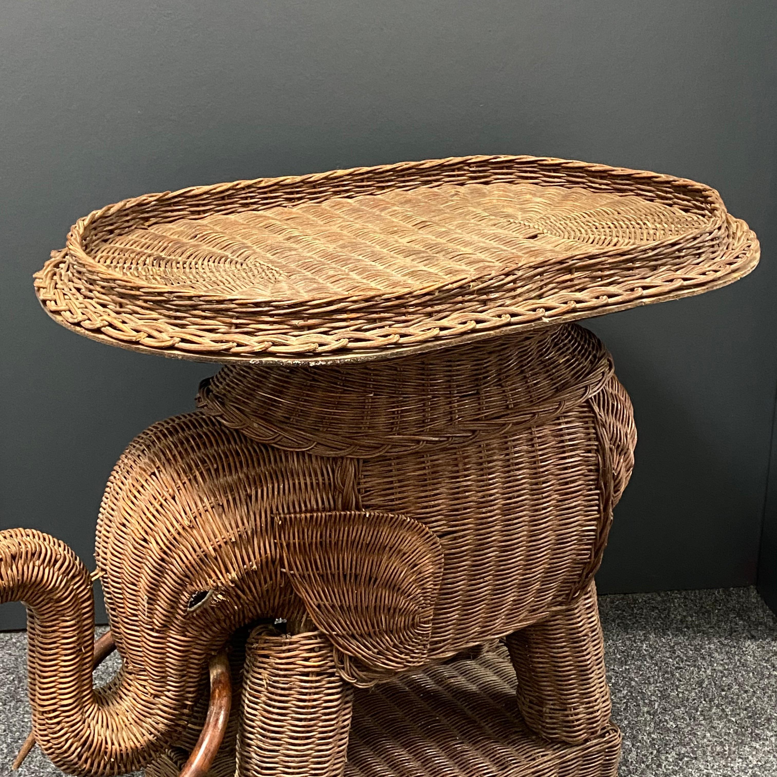 Hand-Crafted Stunning Rattan Wicker Elephant Side Table with Tray, France, 1960s