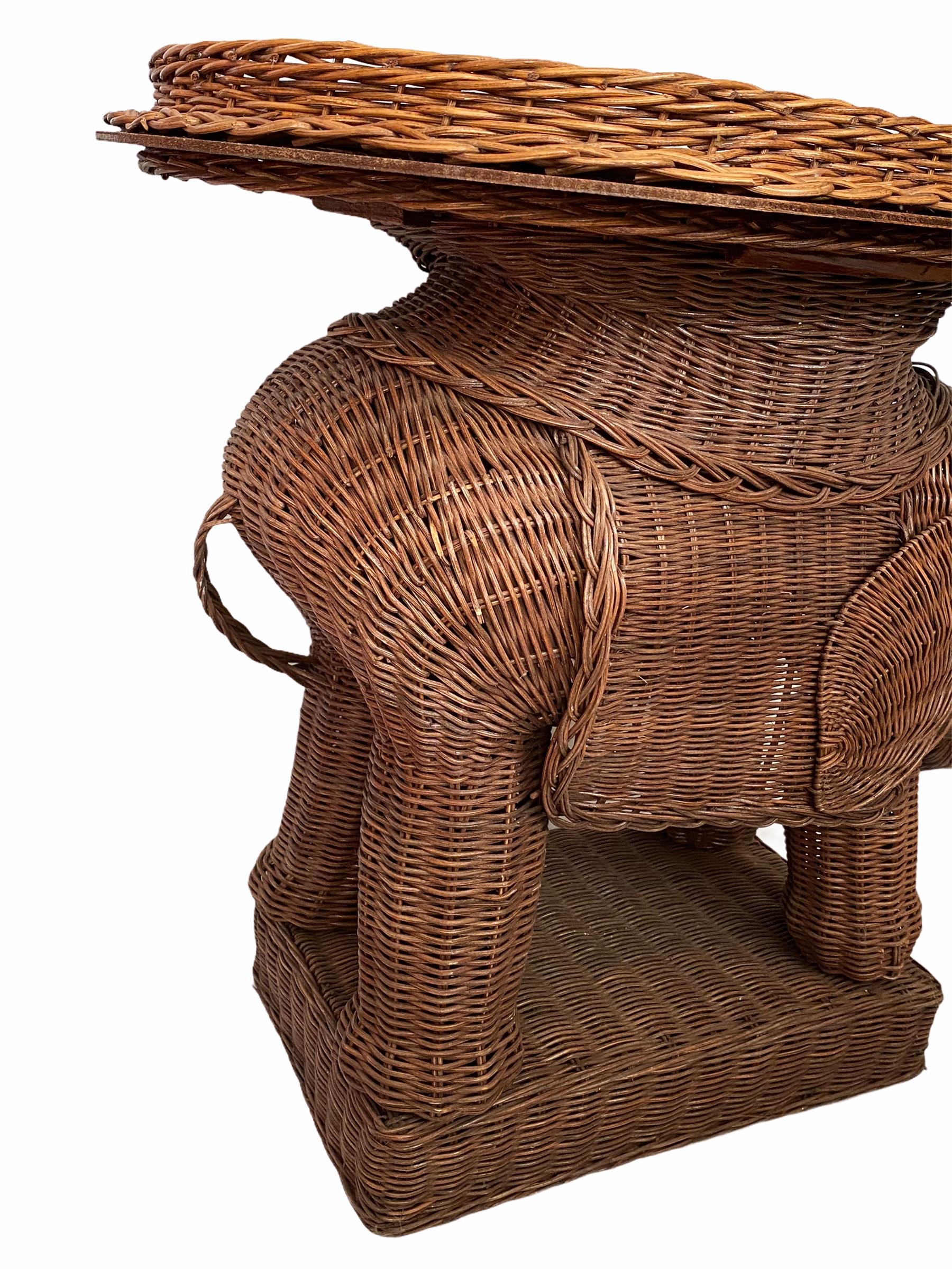 French Stunning Rattan Wicker Elephant Side Table with Tray, France, 1960s